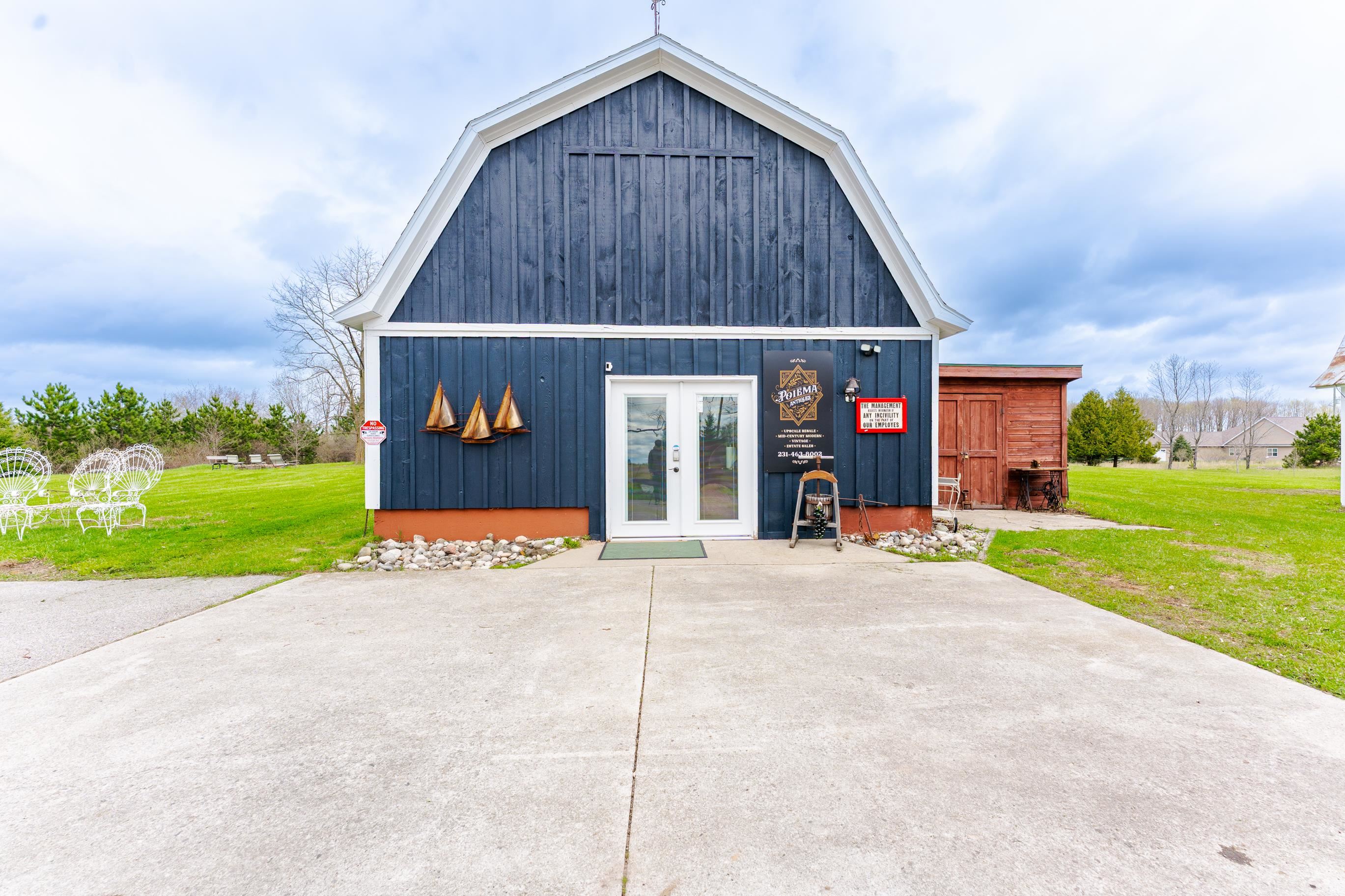 3105 Supply Road, Traverse City, MI, 49696