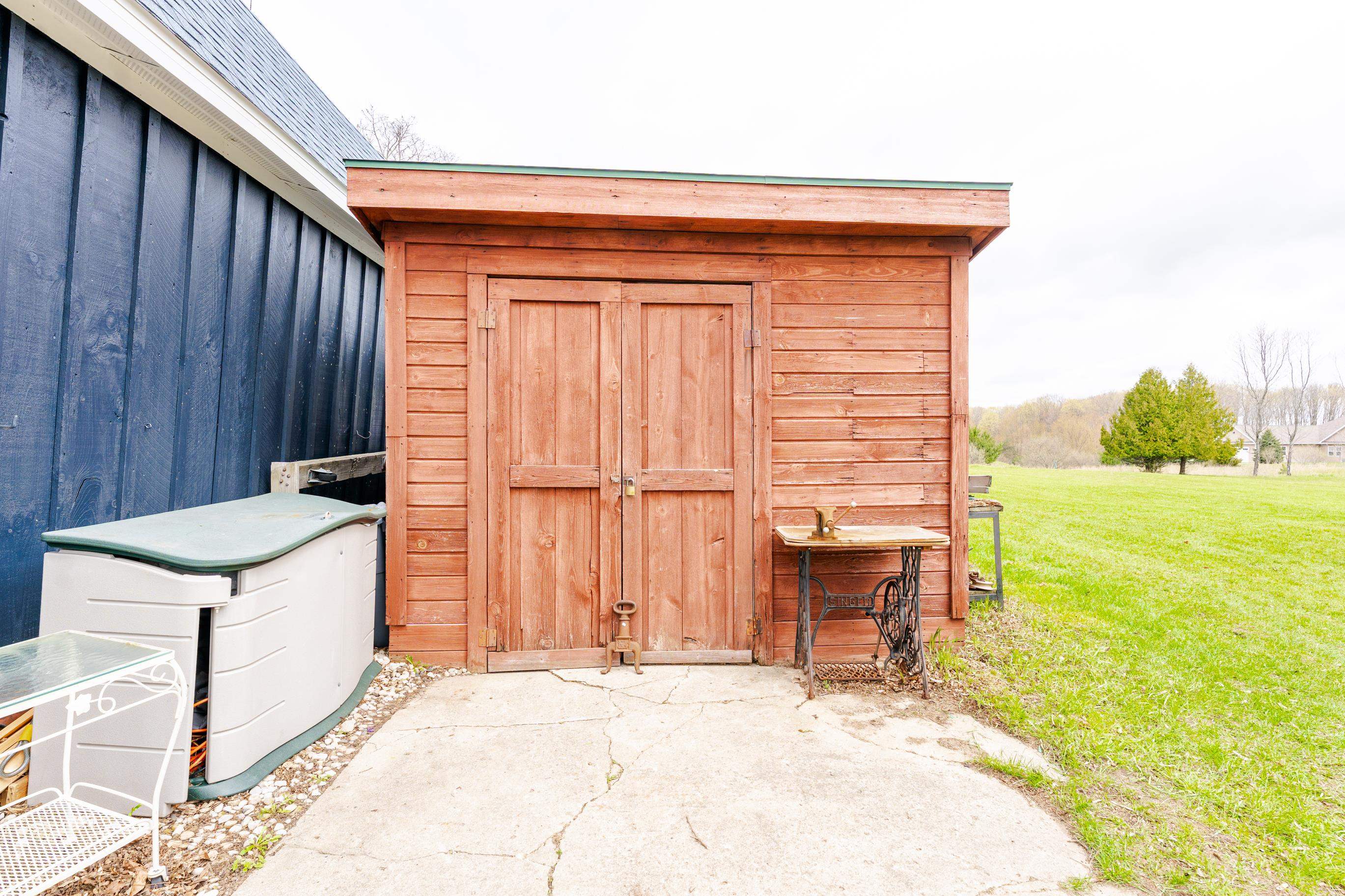 3105 Supply Road, Traverse City, MI, 49696