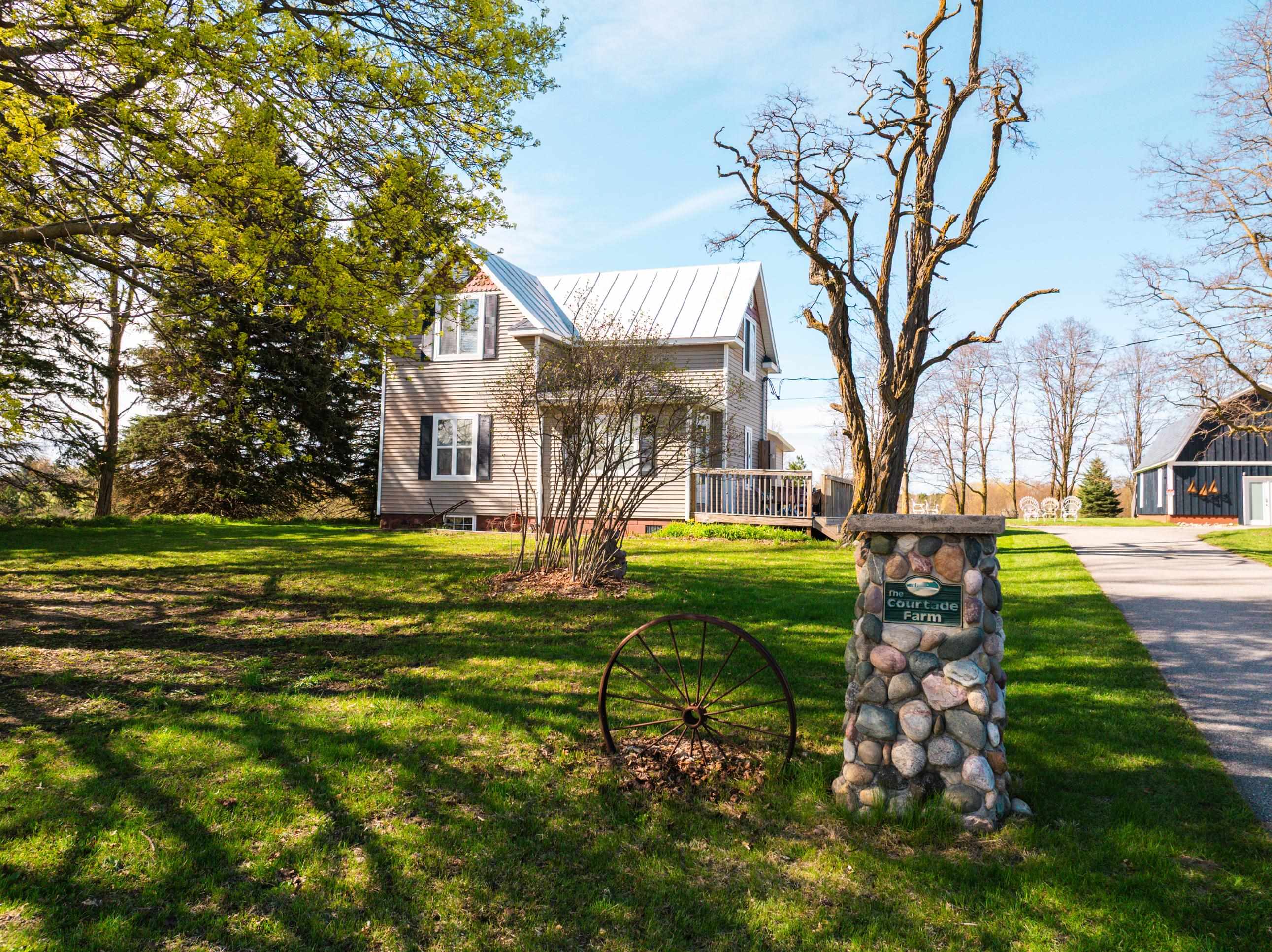 3105 Supply Road, Traverse City, MI, 49696