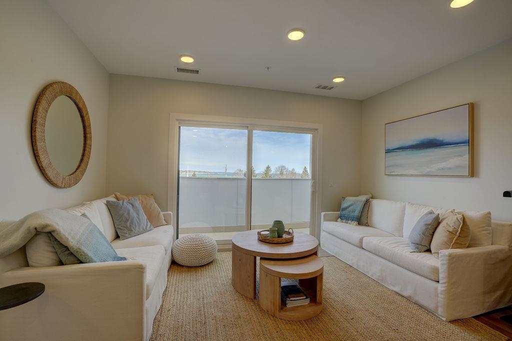 714 Randolph Street UNIT&nbsp;413, Traverse City, MI, 49684