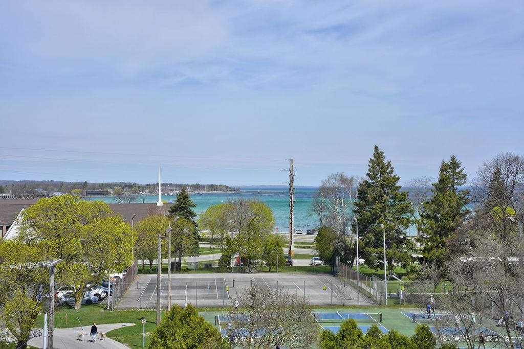 714 Randolph Street UNIT&nbsp;413, Traverse City, MI, 49684