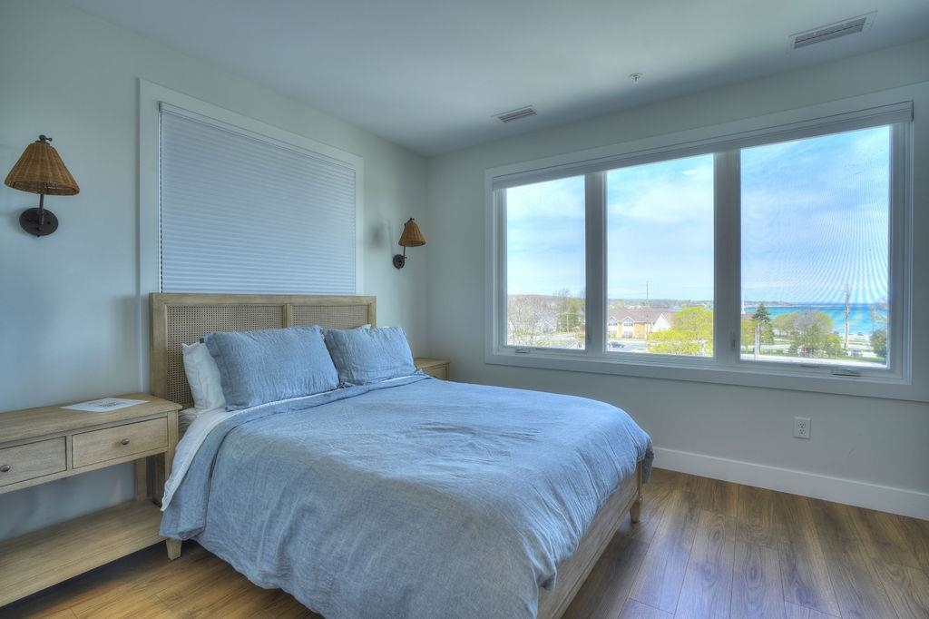 714 Randolph Street UNIT&nbsp;413, Traverse City, MI, 49684