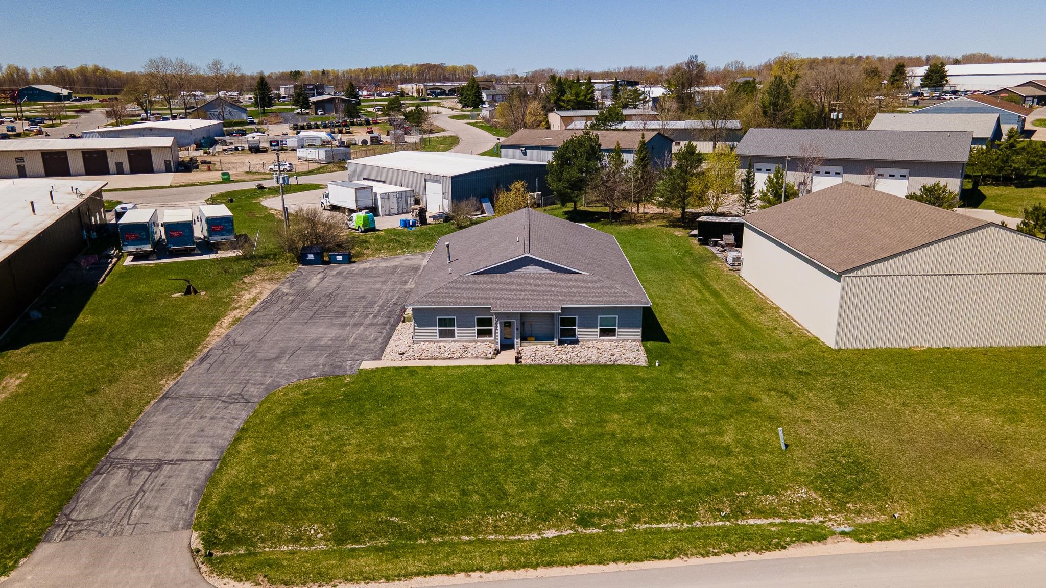 1500 Kooiman Avenue, Grand Haven, MI, 49417
