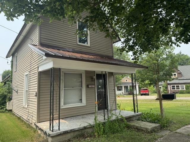Homes for sale in Cadillac, MI | 817 N Simons St, Cadillac, MI 49601 | MLS# 78080067825