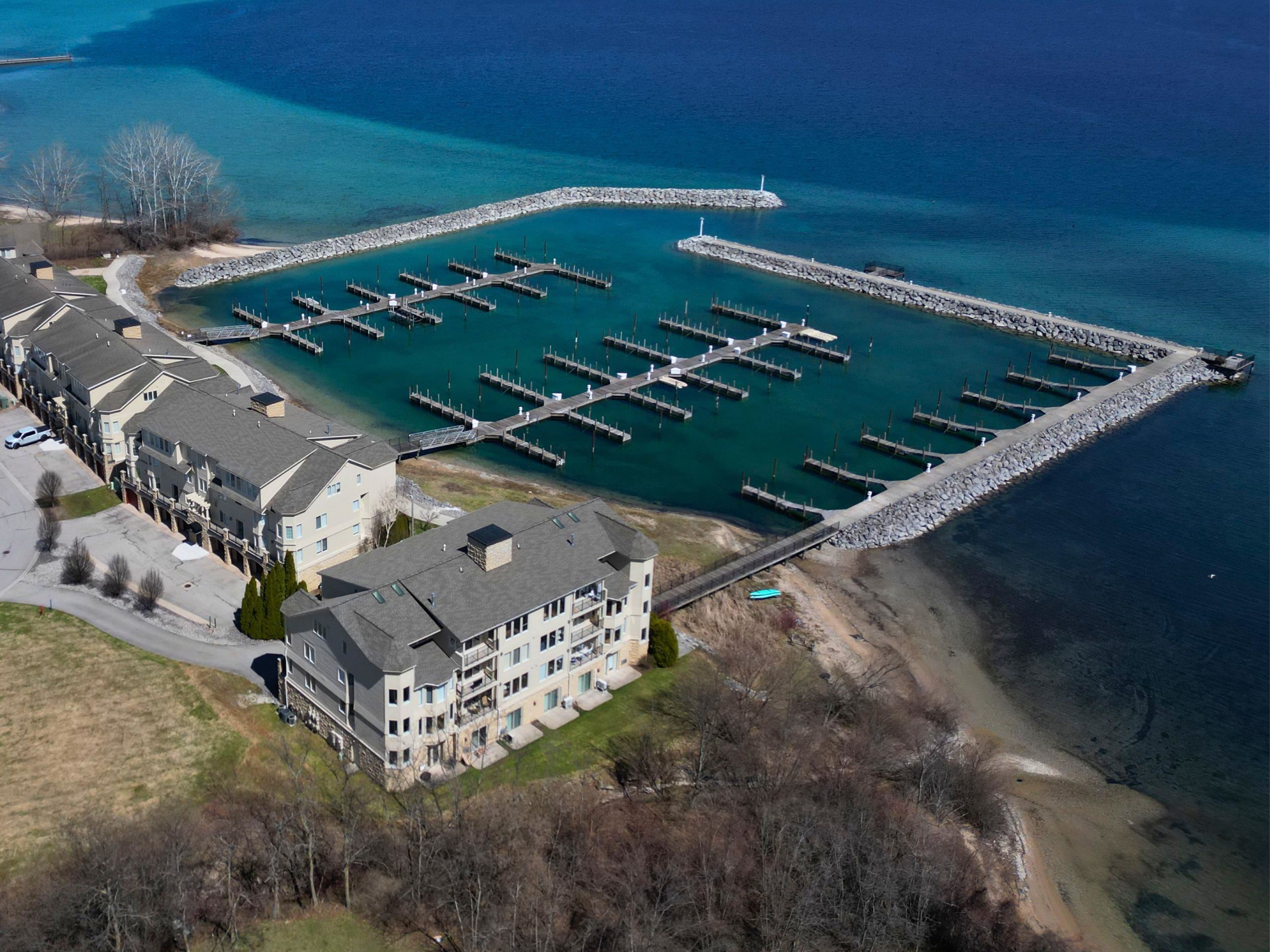 704 N Dockside Circle UNIT&nbsp;C-4, Suttons Bay, MI, 49682