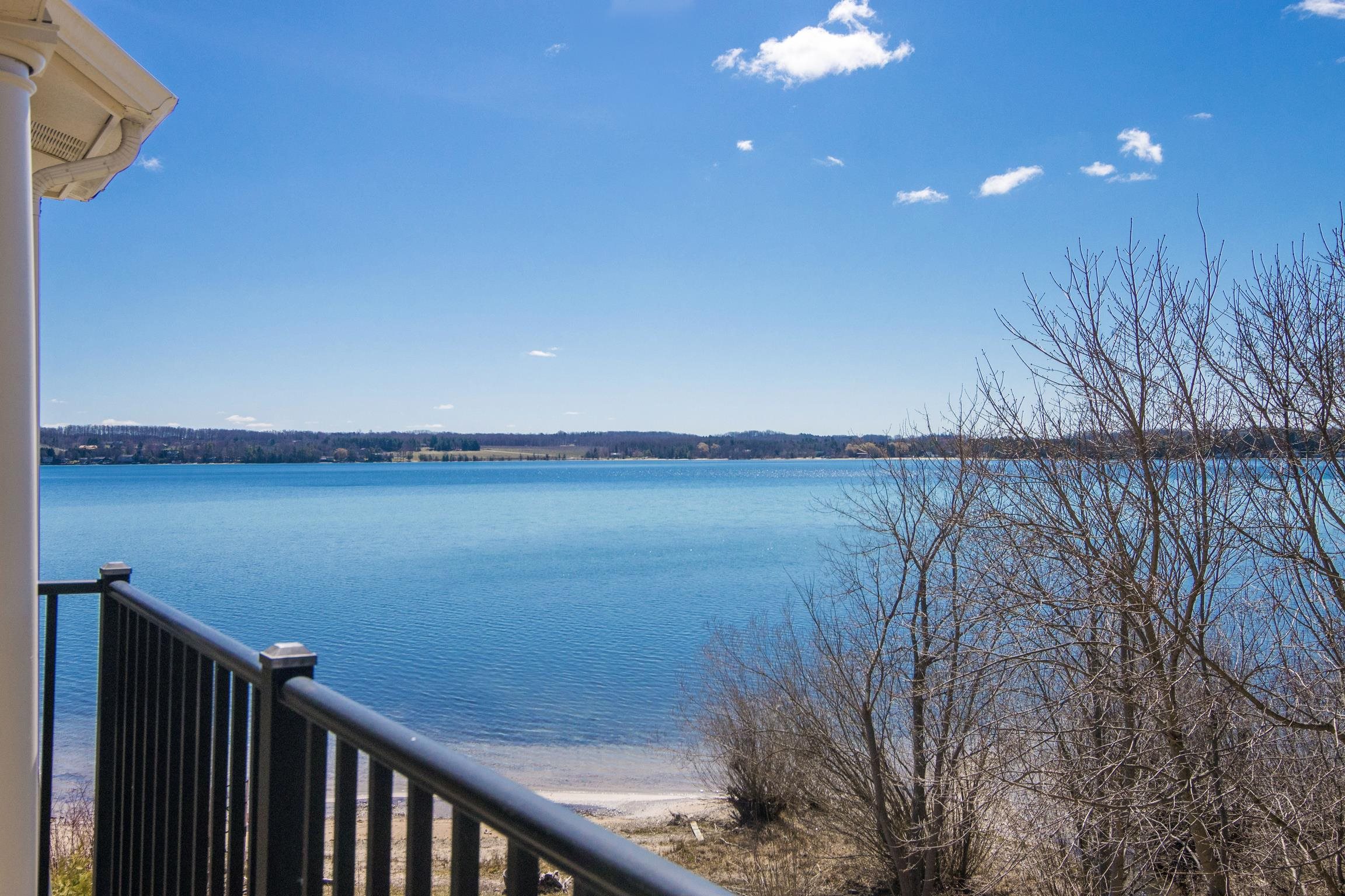 704 N Dockside Circle UNIT&nbsp;C-4, Suttons Bay, MI, 49682