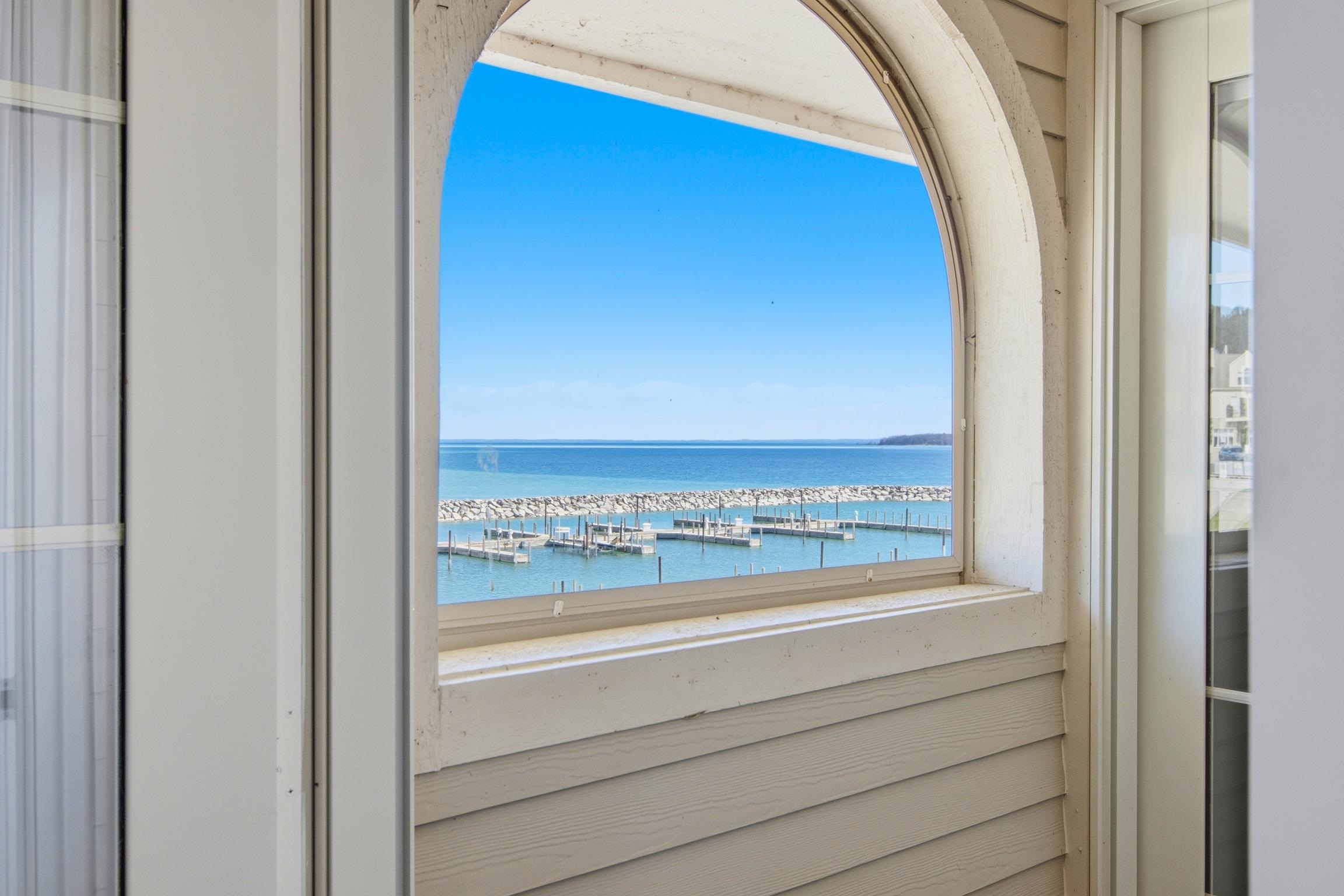 704 N Dockside Circle UNIT&nbsp;C-4, Suttons Bay, MI, 49682