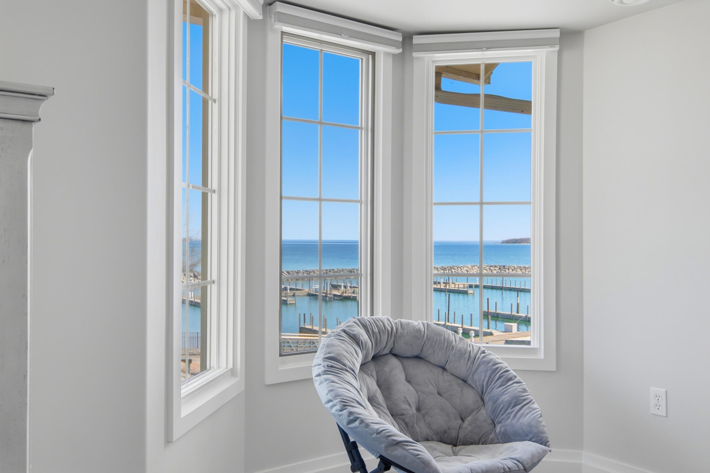 704 N Dockside Circle UNIT&nbsp;C-4, Suttons Bay, MI, 49682