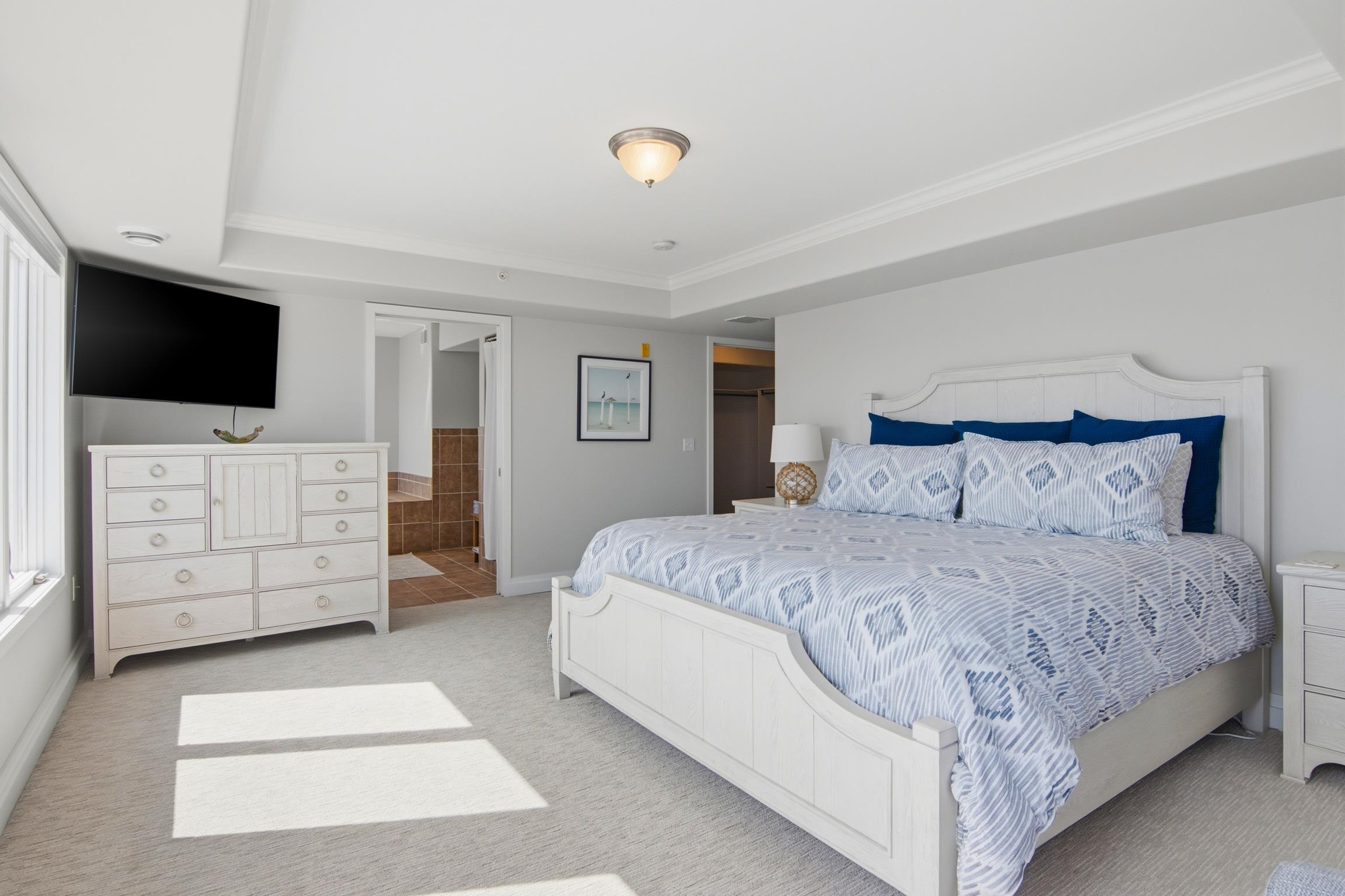 704 N Dockside Circle UNIT&nbsp;C-4, Suttons Bay, MI, 49682