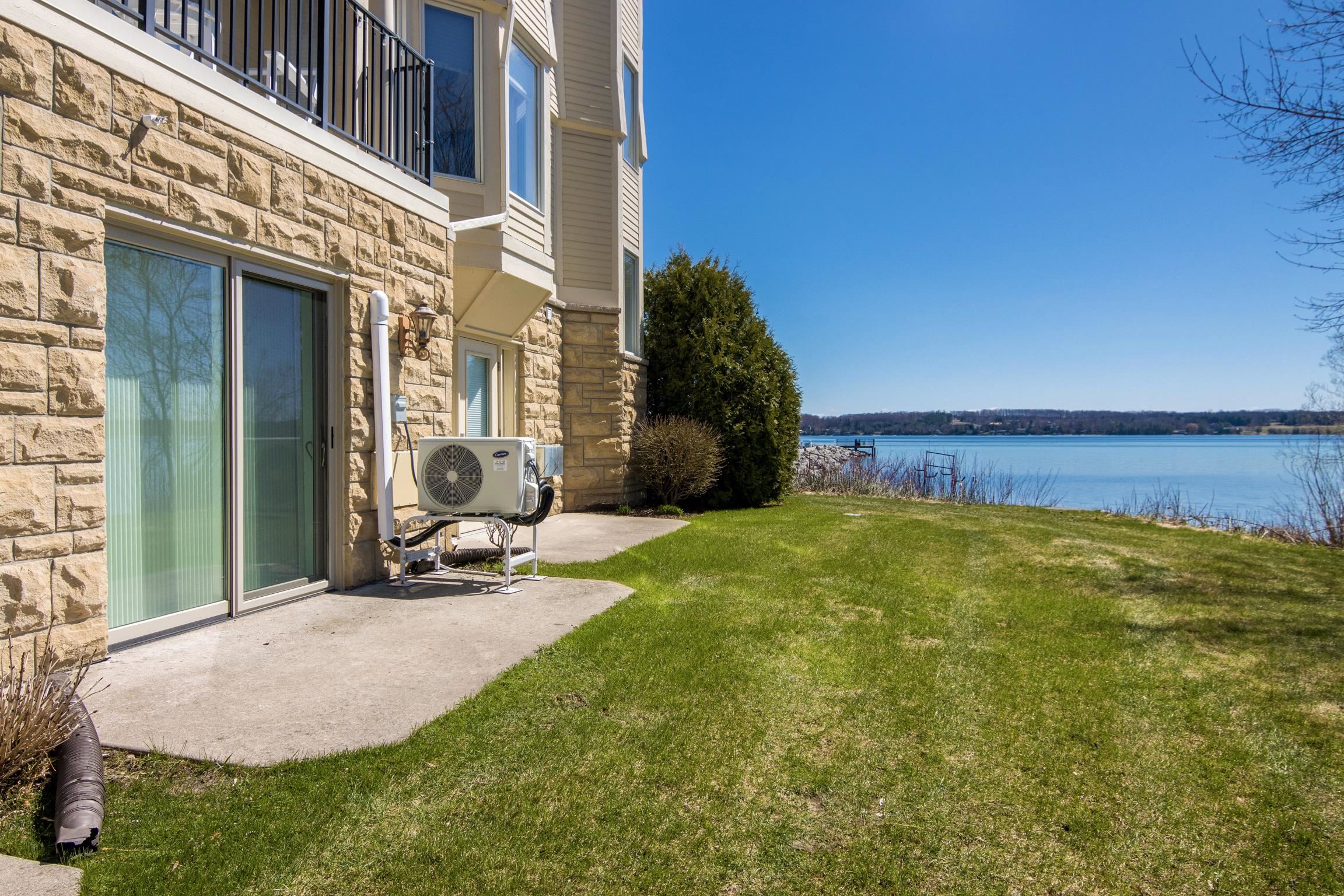 704 N Dockside Circle UNIT&nbsp;C-4, Suttons Bay, MI, 49682