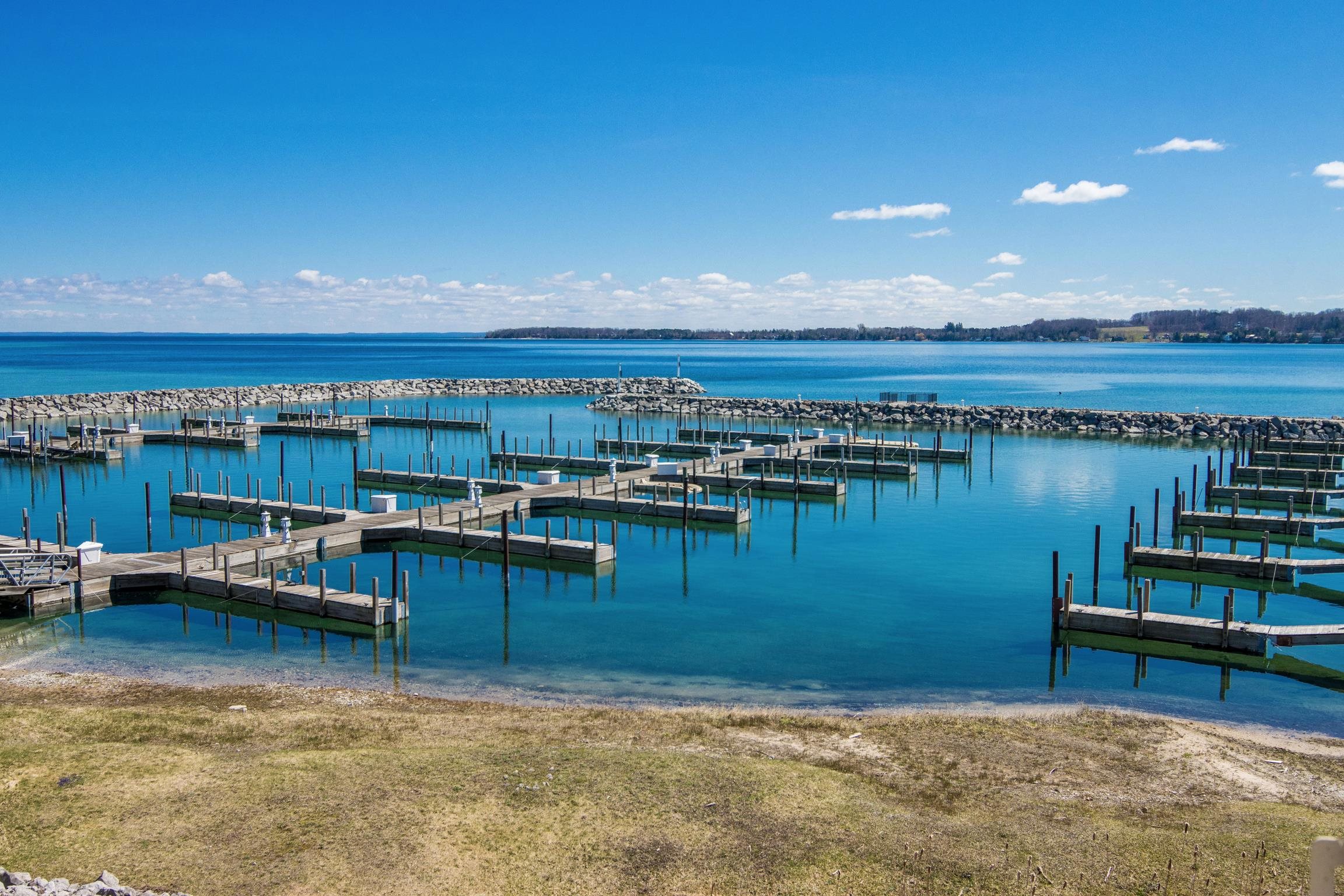 704 N Dockside Circle UNIT&nbsp;C-4, Suttons Bay, MI, 49682
