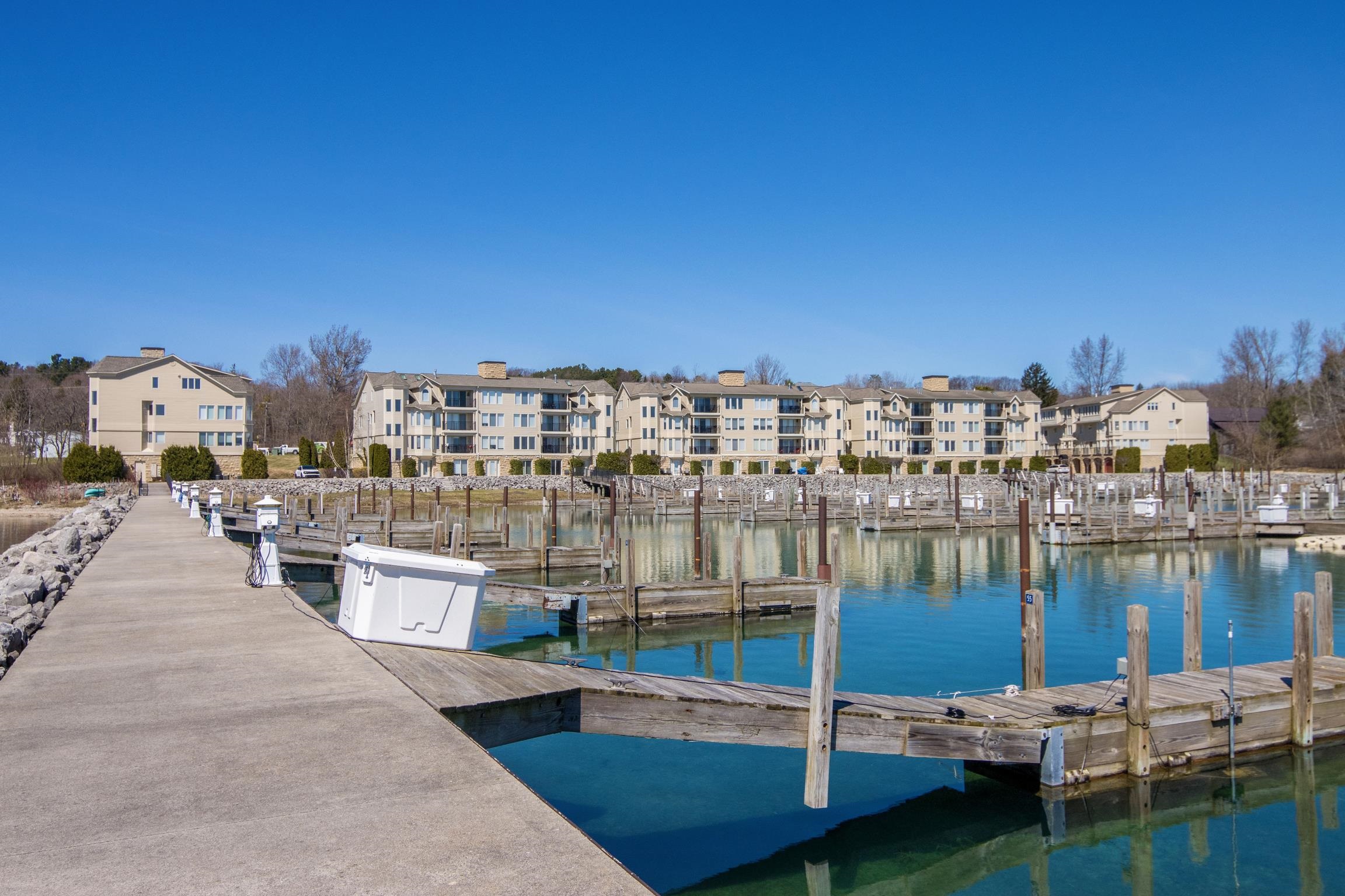 704 N Dockside Circle UNIT&nbsp;C-4, Suttons Bay, MI, 49682