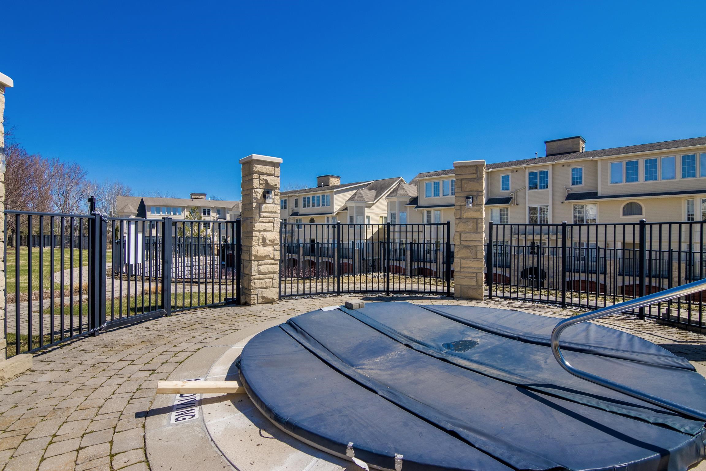 704 N Dockside Circle UNIT&nbsp;C-4, Suttons Bay, MI, 49682