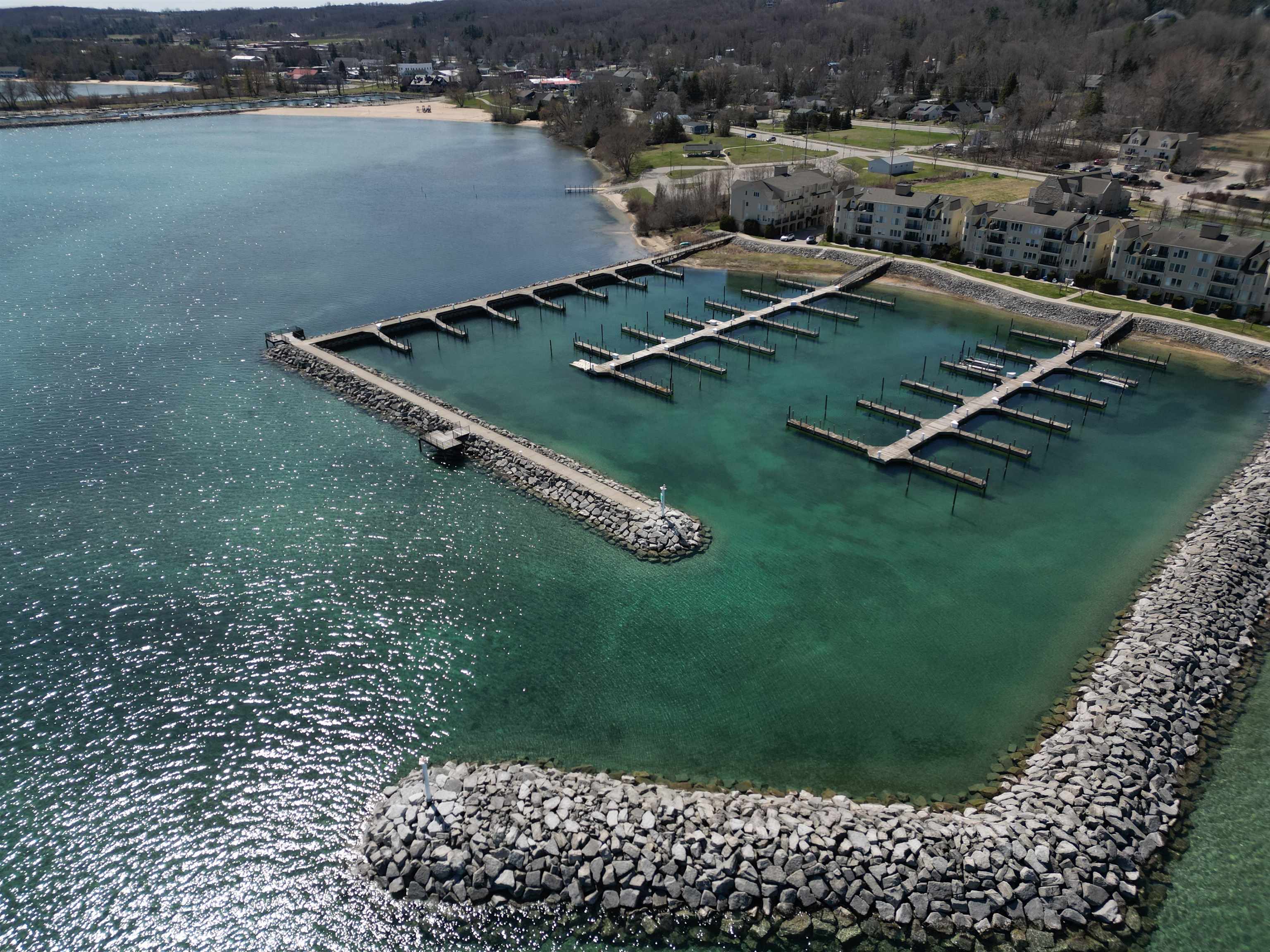 704 N Dockside Circle UNIT&nbsp;C-4, Suttons Bay, MI, 49682