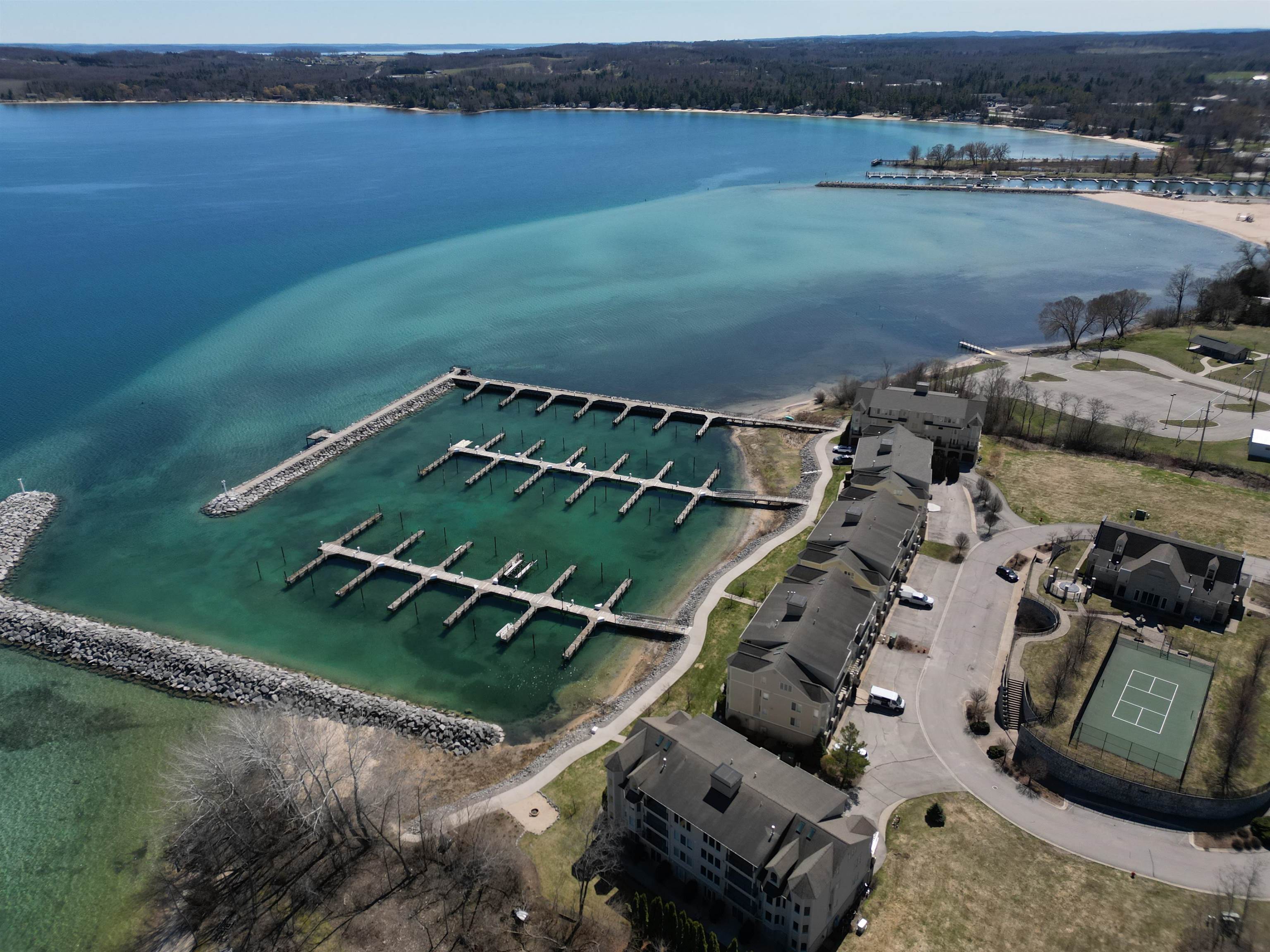704 N Dockside Circle UNIT&nbsp;C-4, Suttons Bay, MI, 49682