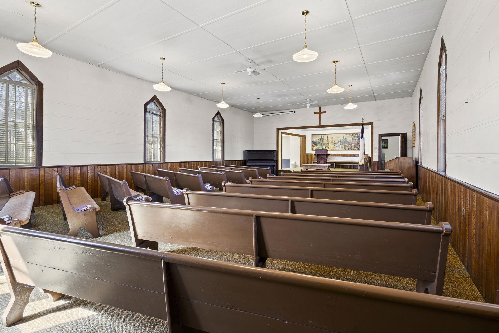 89 W Church Street, Maple City, MI, 49664