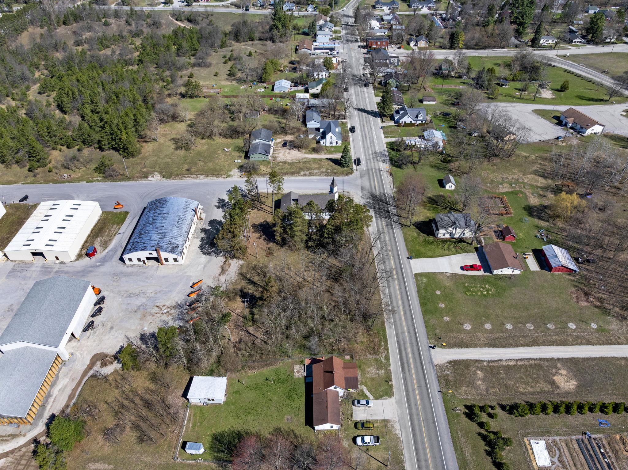 89 W Church Street, Maple City, MI, 49664