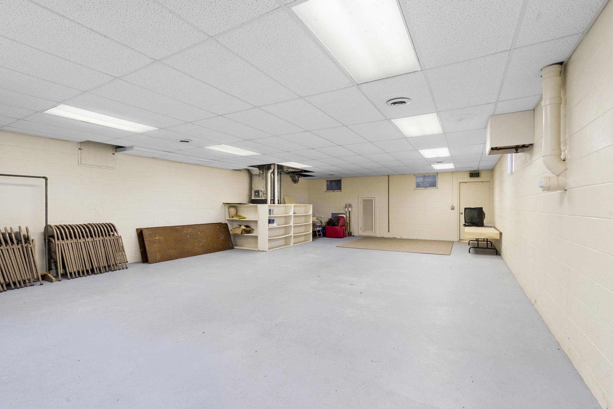 89 W Church Street, Maple City, MI, 49664