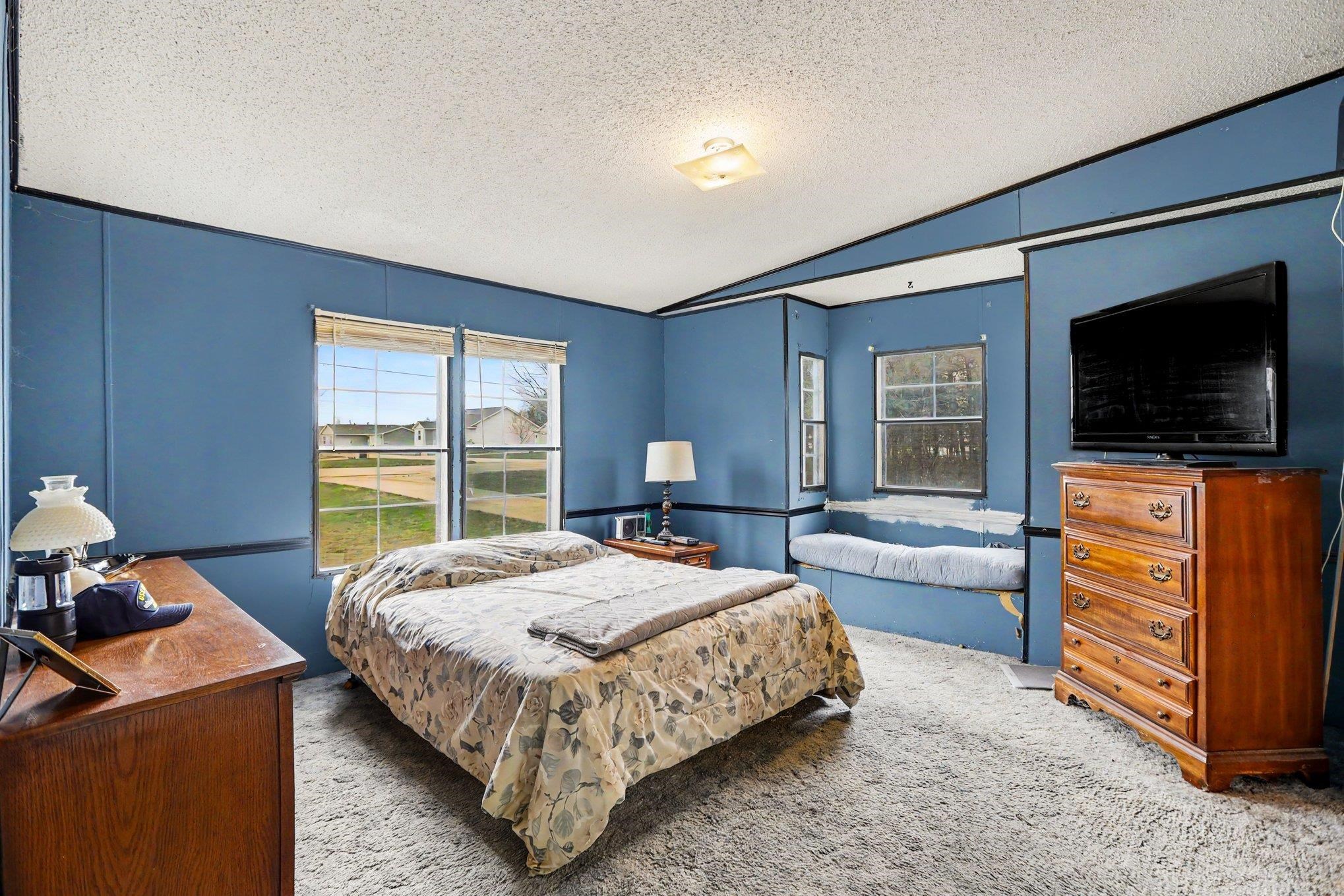 2652 Sawyer Road, Traverse City, MI, 49685