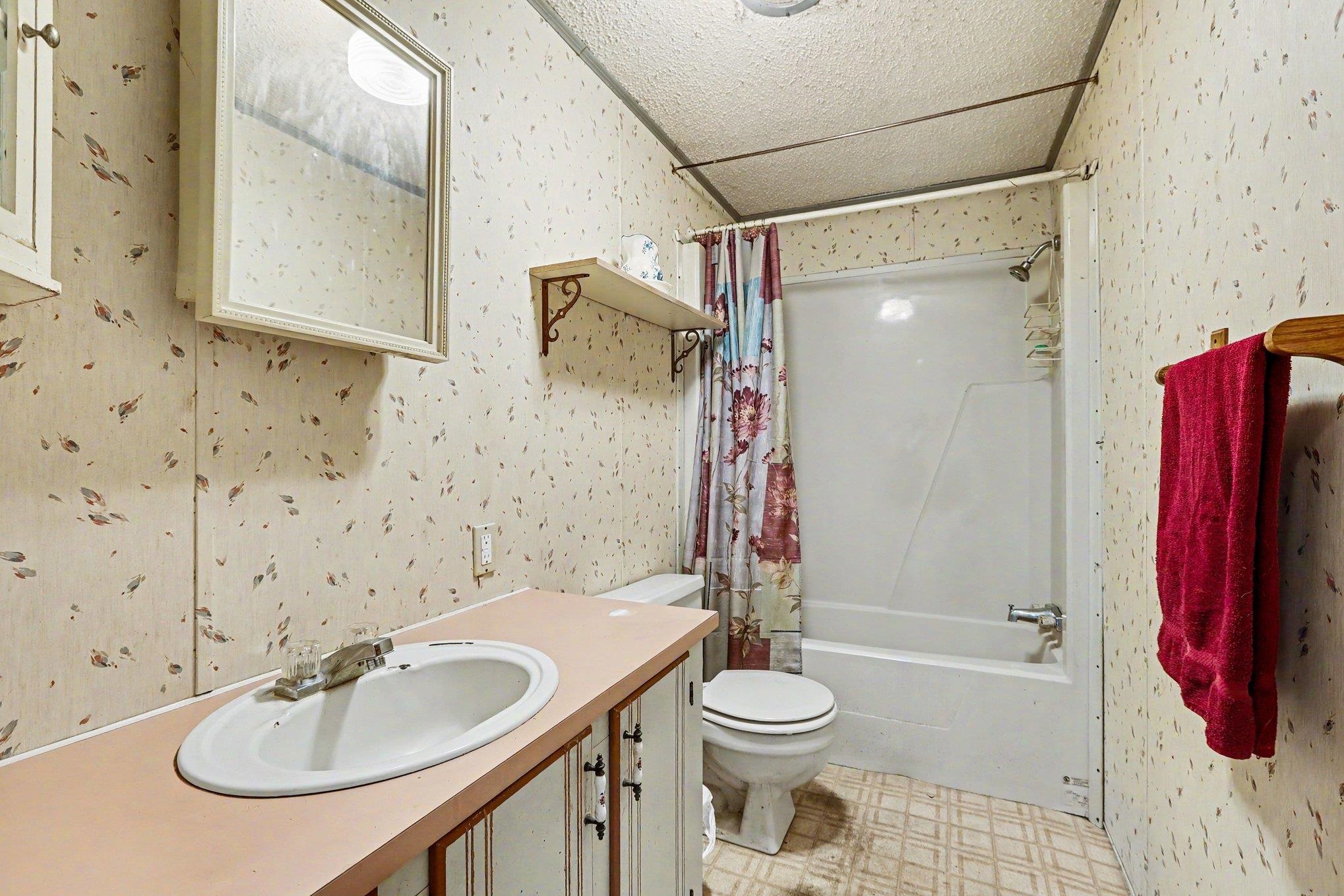 2652 Sawyer Road, Traverse City, MI, 49685