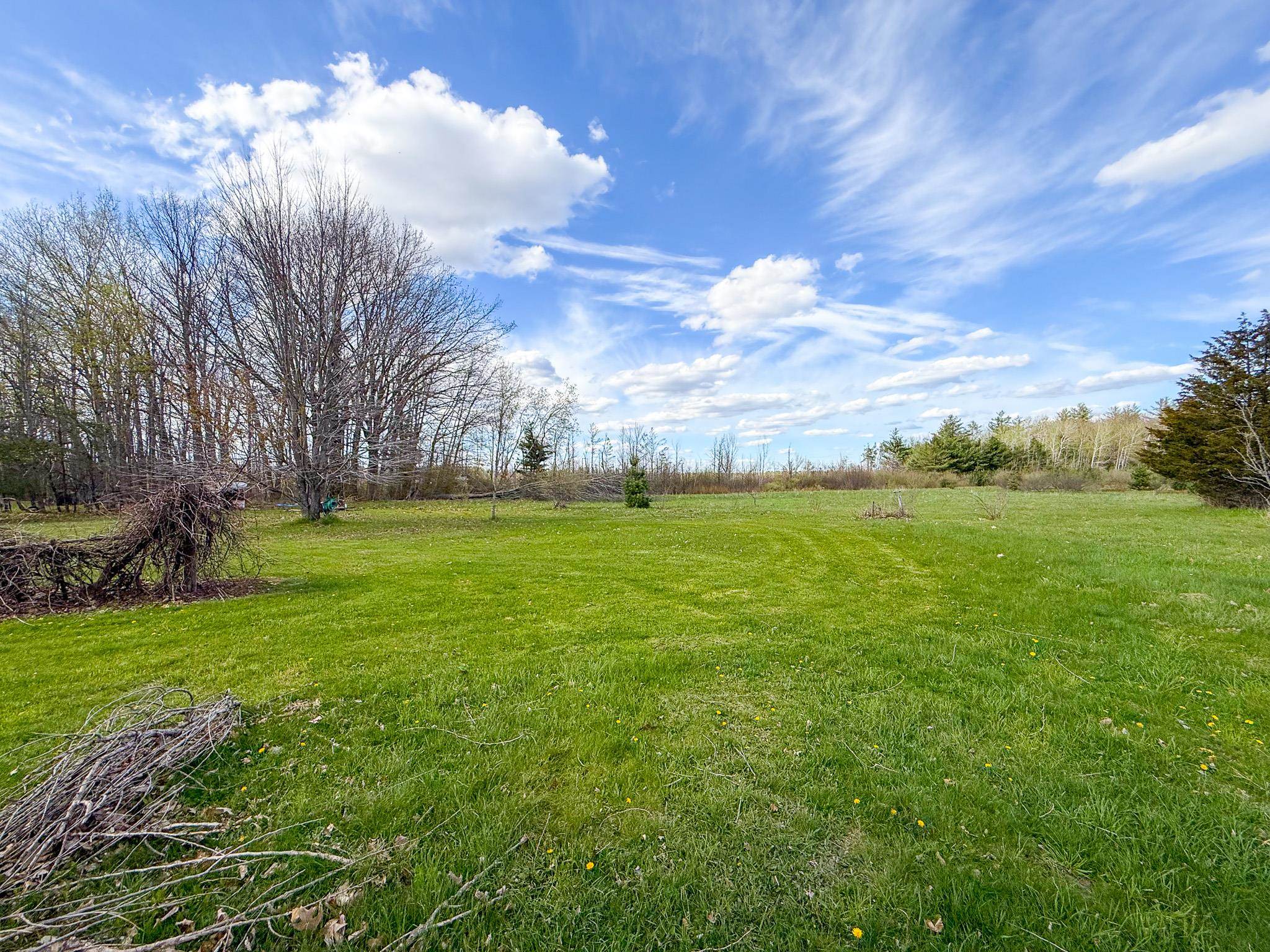 612 Michelson Drive, Houghton Lake, MI, 48629