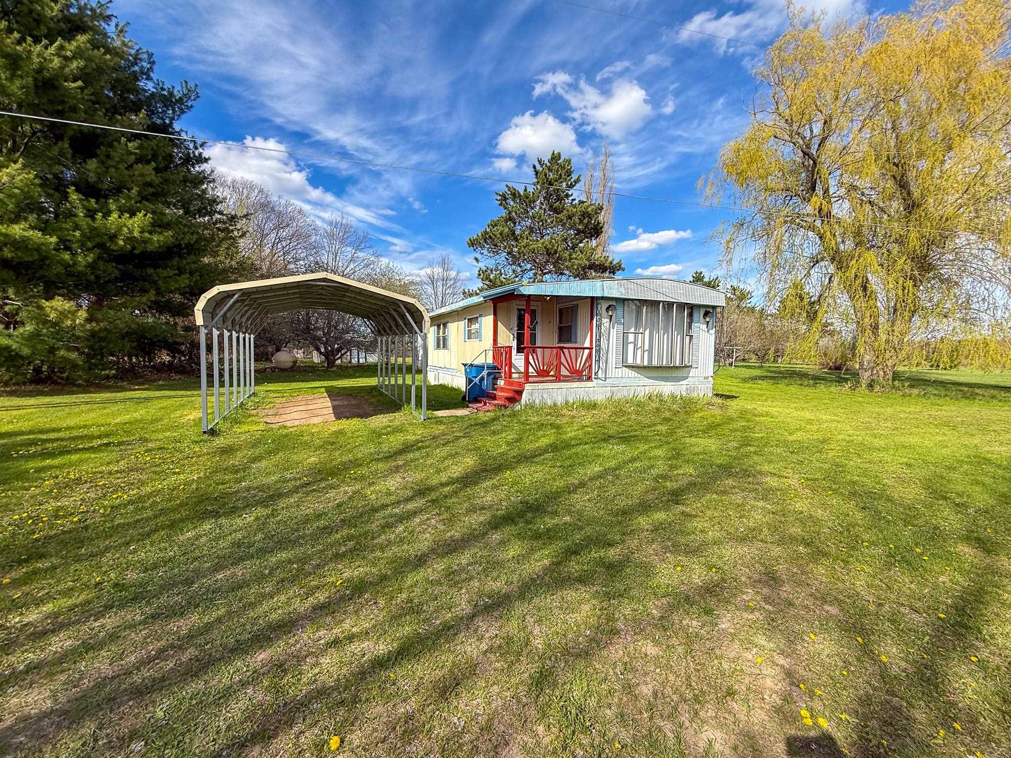 612 Michelson Drive, Houghton Lake, MI, 48629