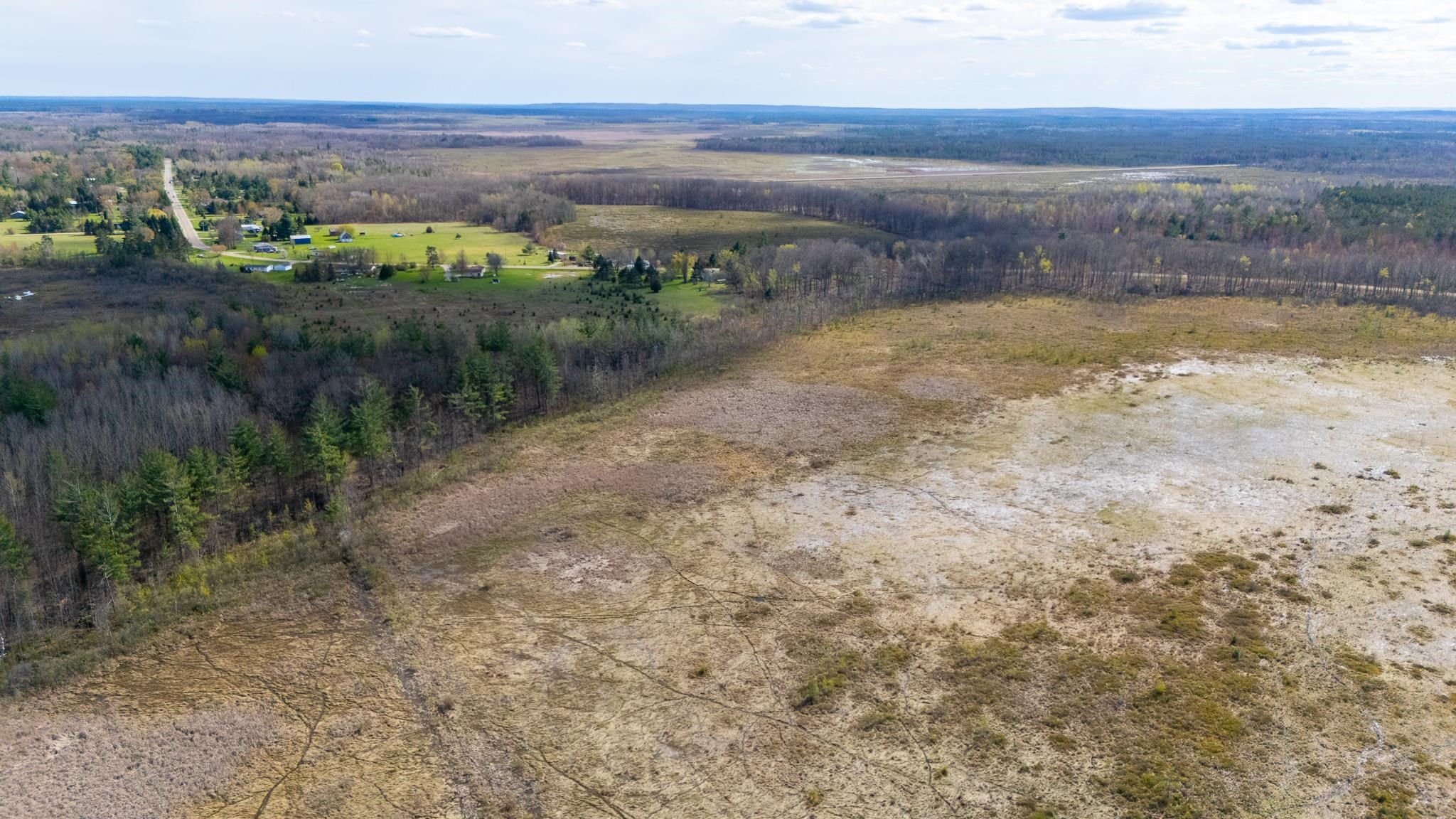 612 Michelson Drive, Houghton Lake, MI, 48629