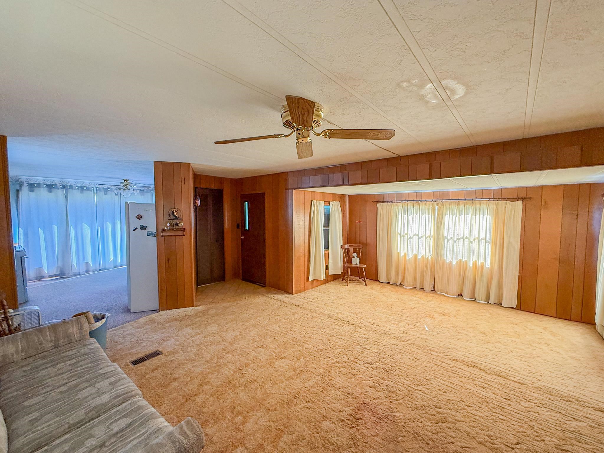 612 Michelson Drive, Houghton Lake, MI, 48629