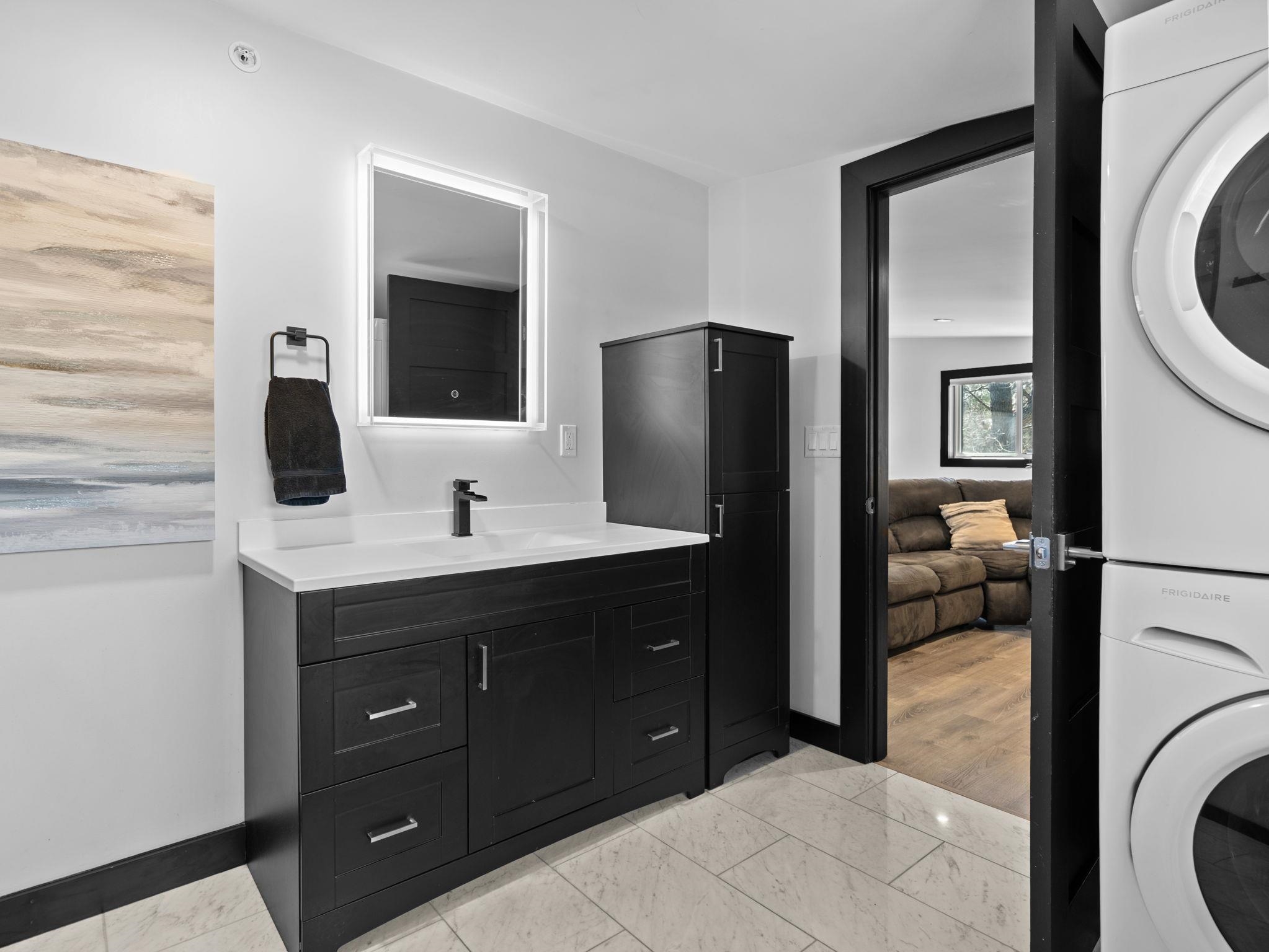 1323 S Cass Street, Traverse City, MI, 49684