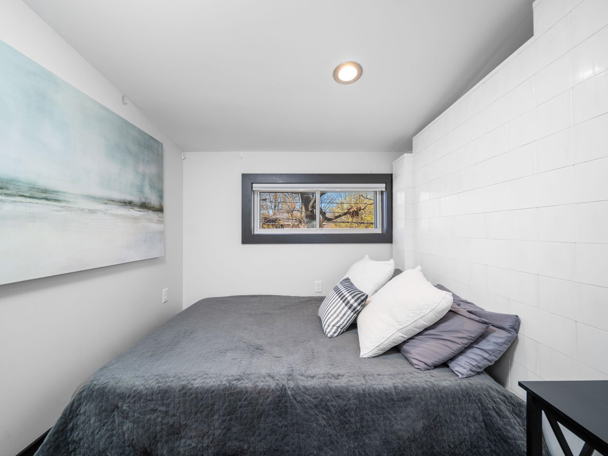 1323 S Cass Street, Traverse City, MI, 49684
