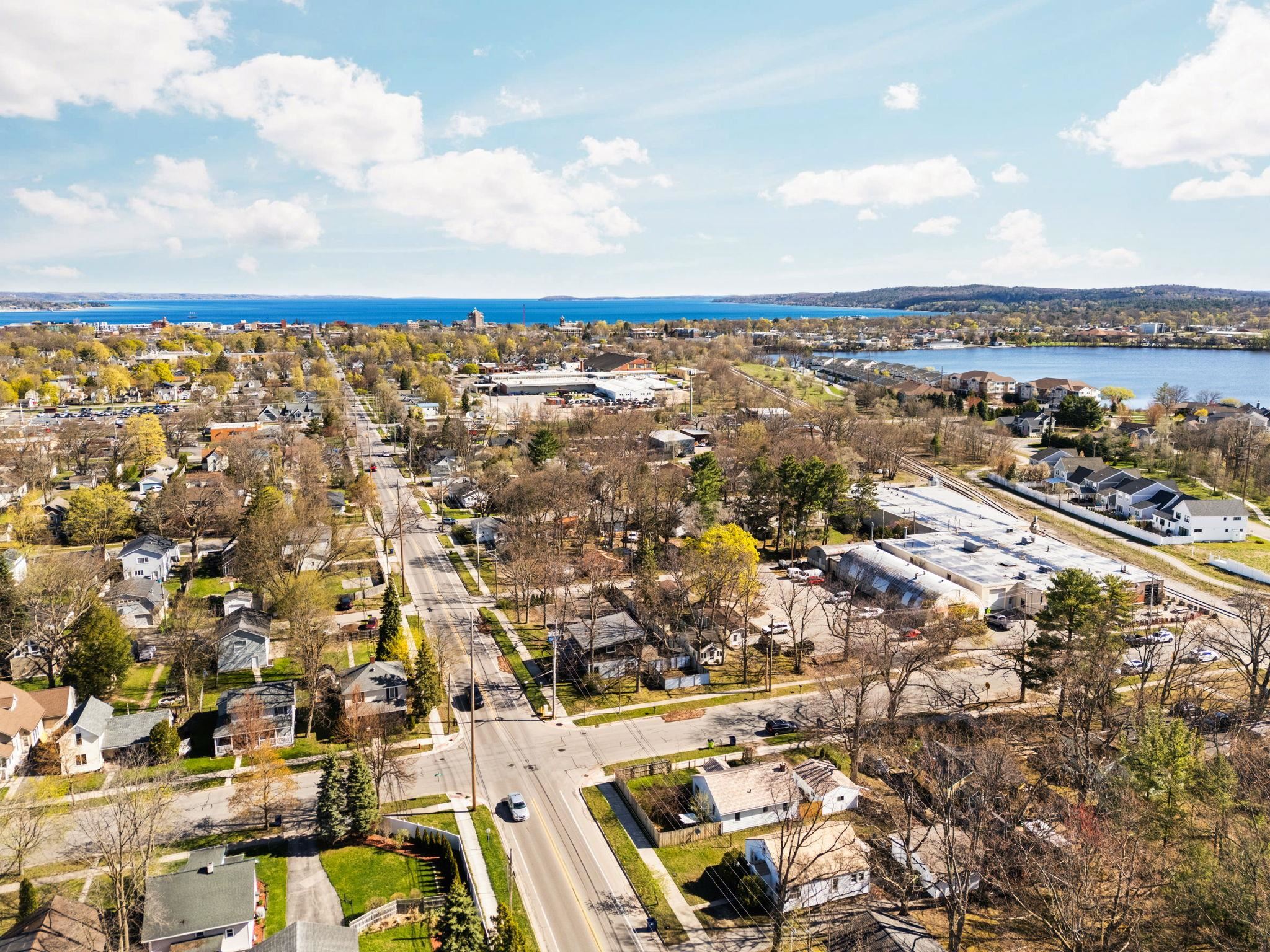 1323 S Cass Street, Traverse City, MI, 49684