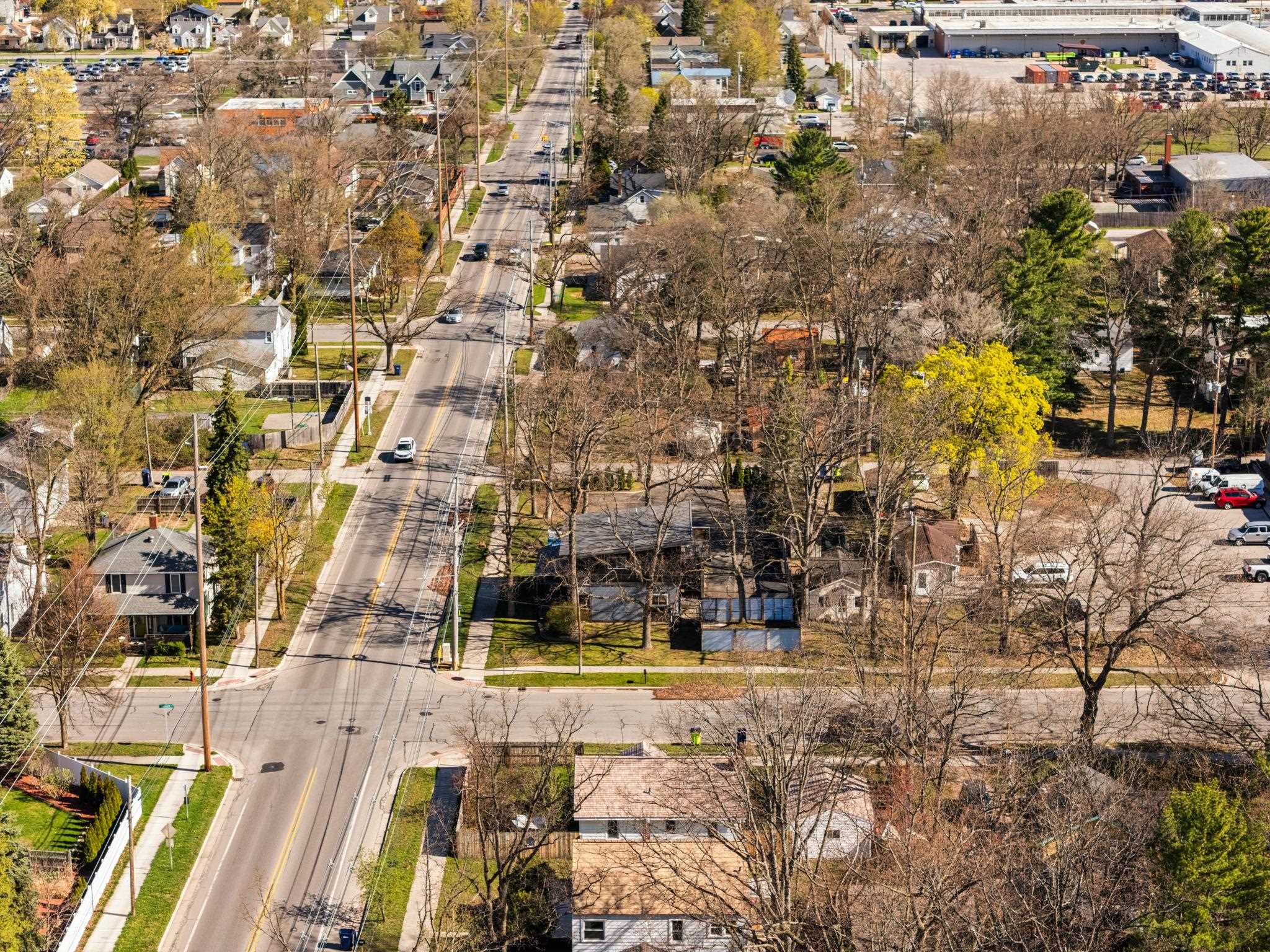 1323 S Cass Street, Traverse City, MI, 49684