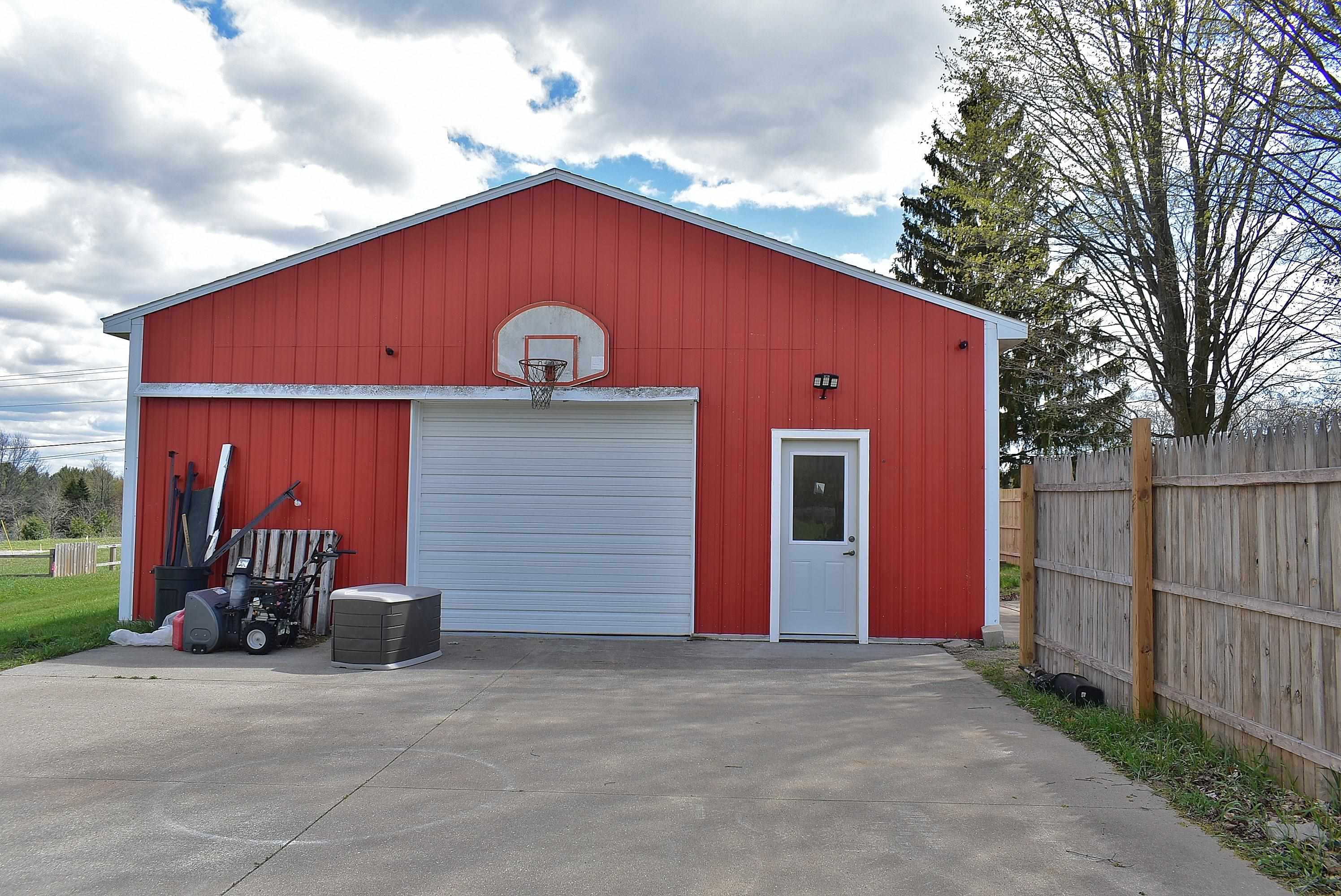11850 Us-31 S, Interlochen, MI, 49637