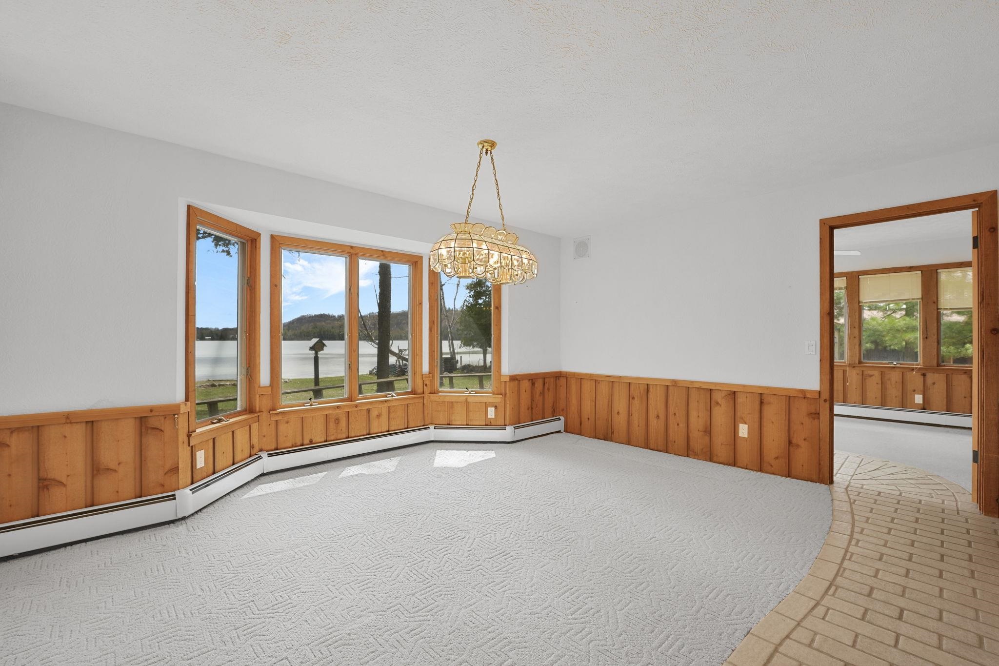 45 W Traverse Lake Road, Maple City, MI, 49664