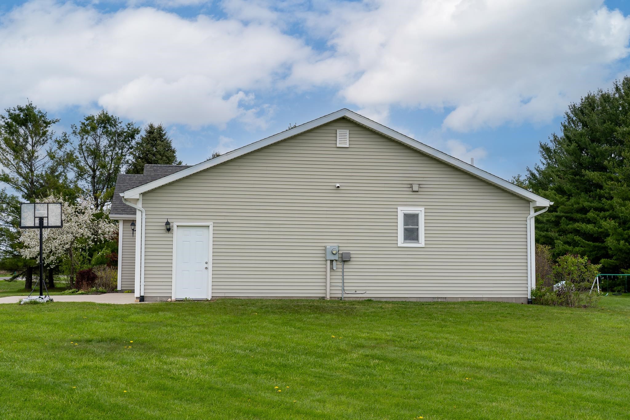 557 S Lincoln Road, Mount Pleasant, MI, 48858