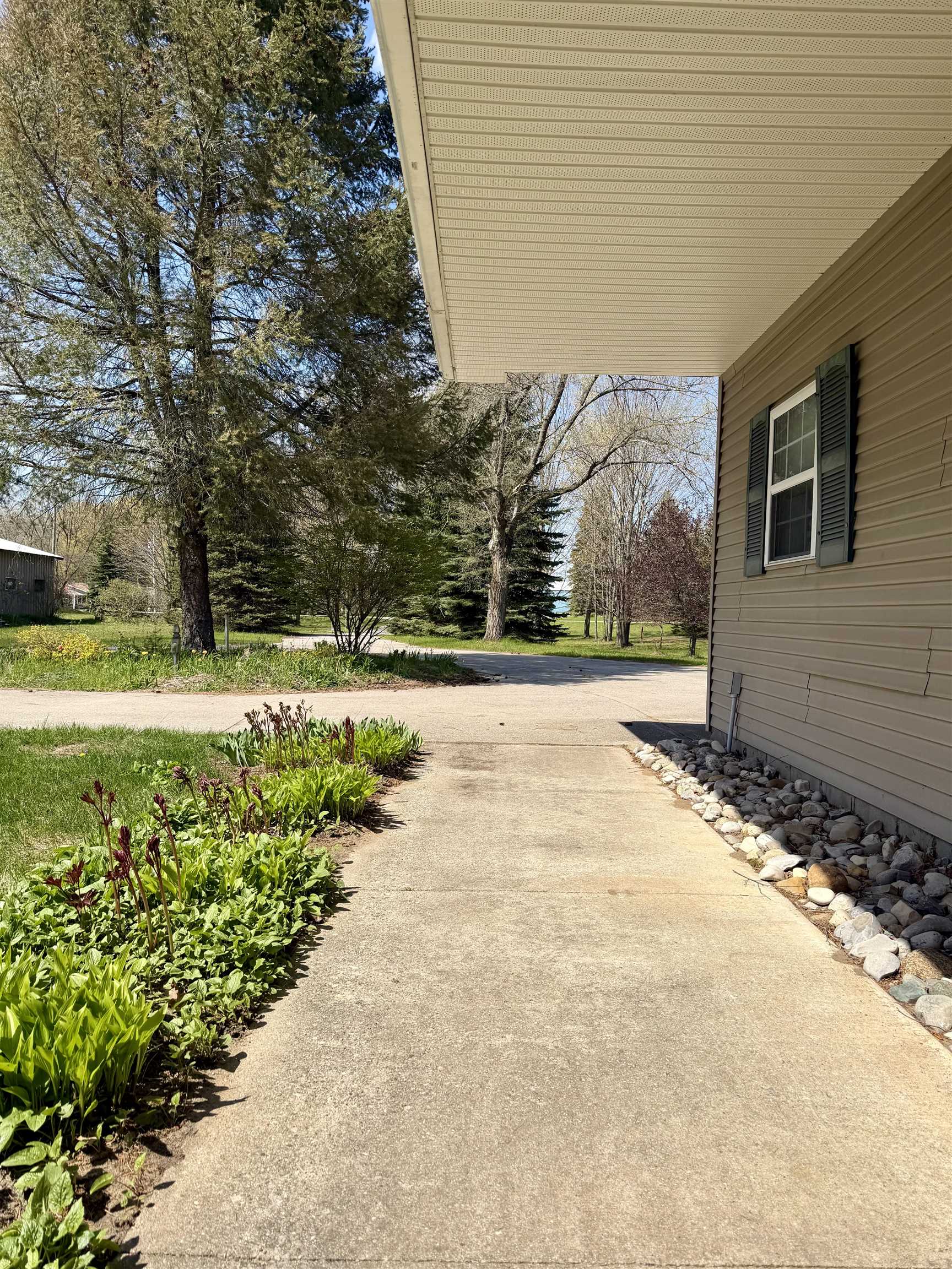 13249 Indian Road, Kewadin, MI, 49648