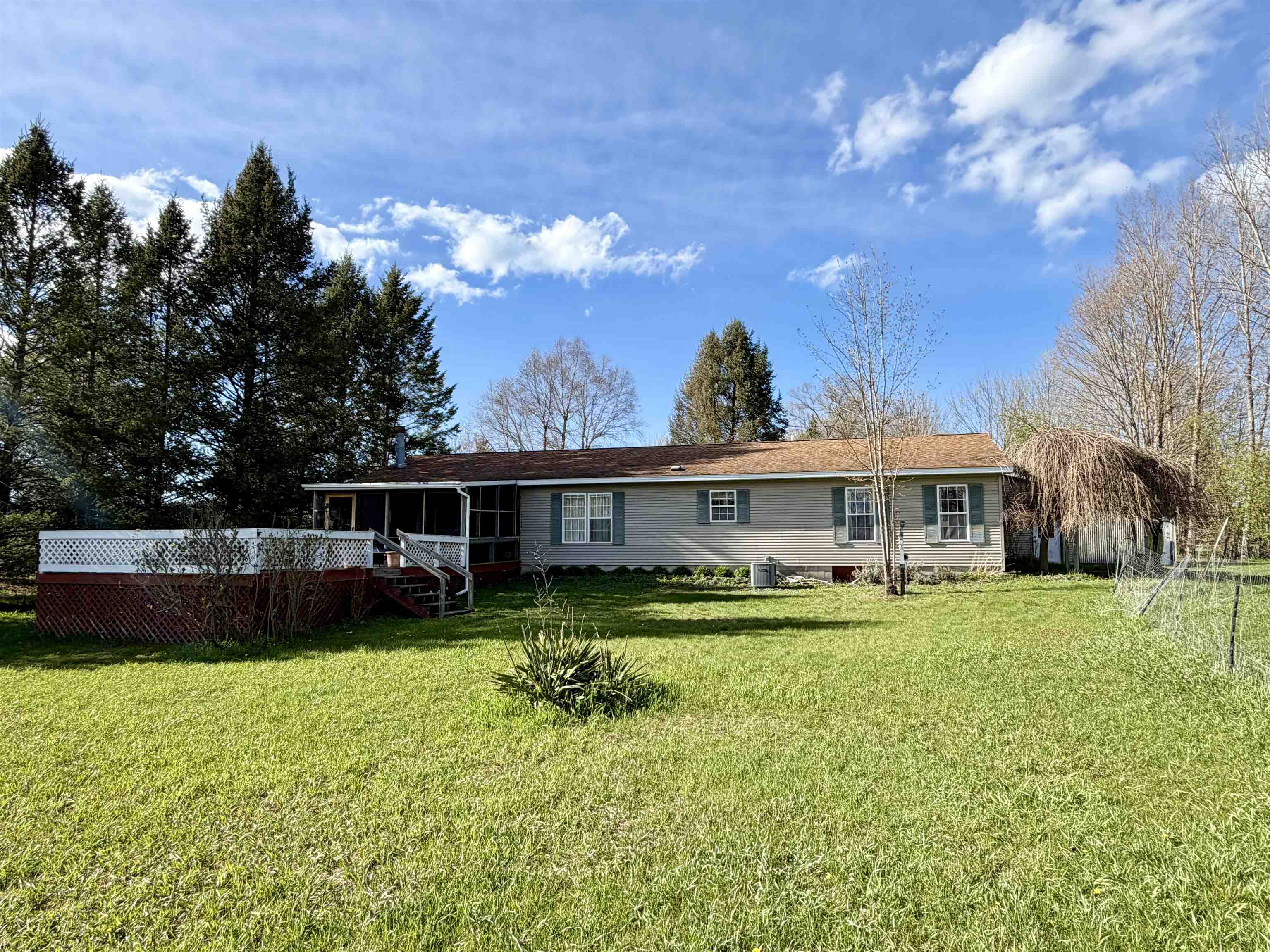 13249 Indian Road, Kewadin, MI, 49648