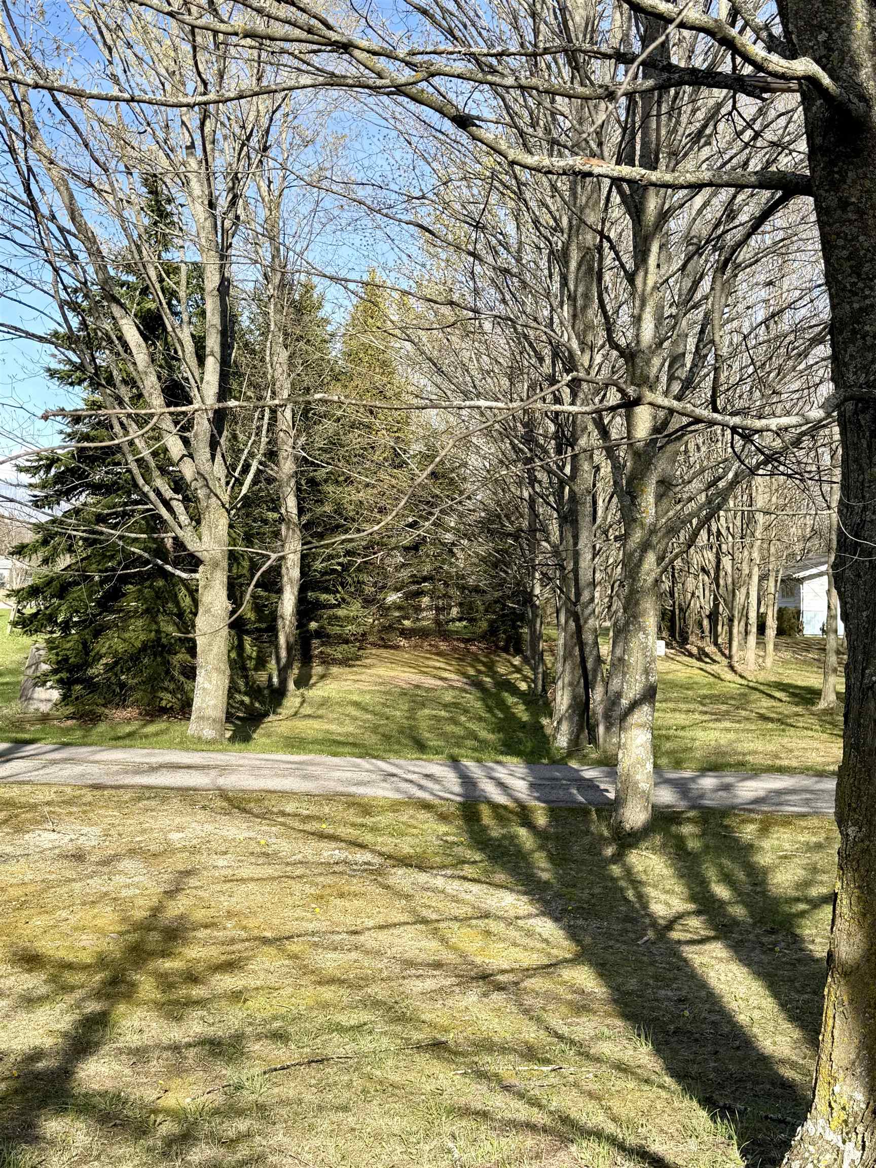 13249 Indian Road, Kewadin, MI, 49648