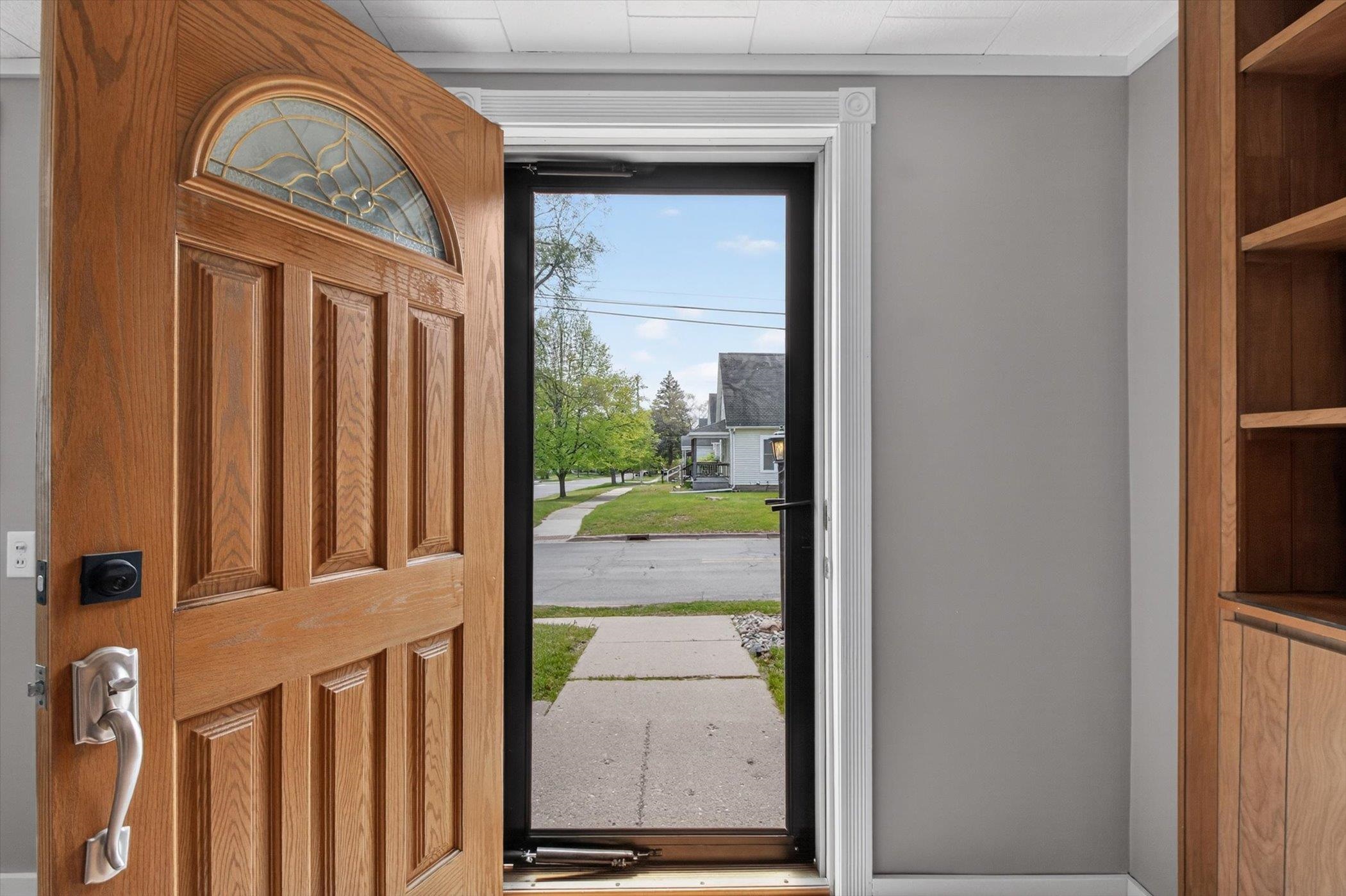 417 Washington Avenue, Alma, MI, 48801