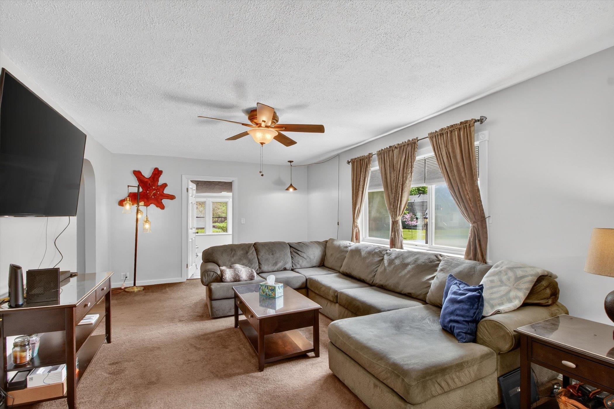 417 Washington Avenue, Alma, MI, 48801