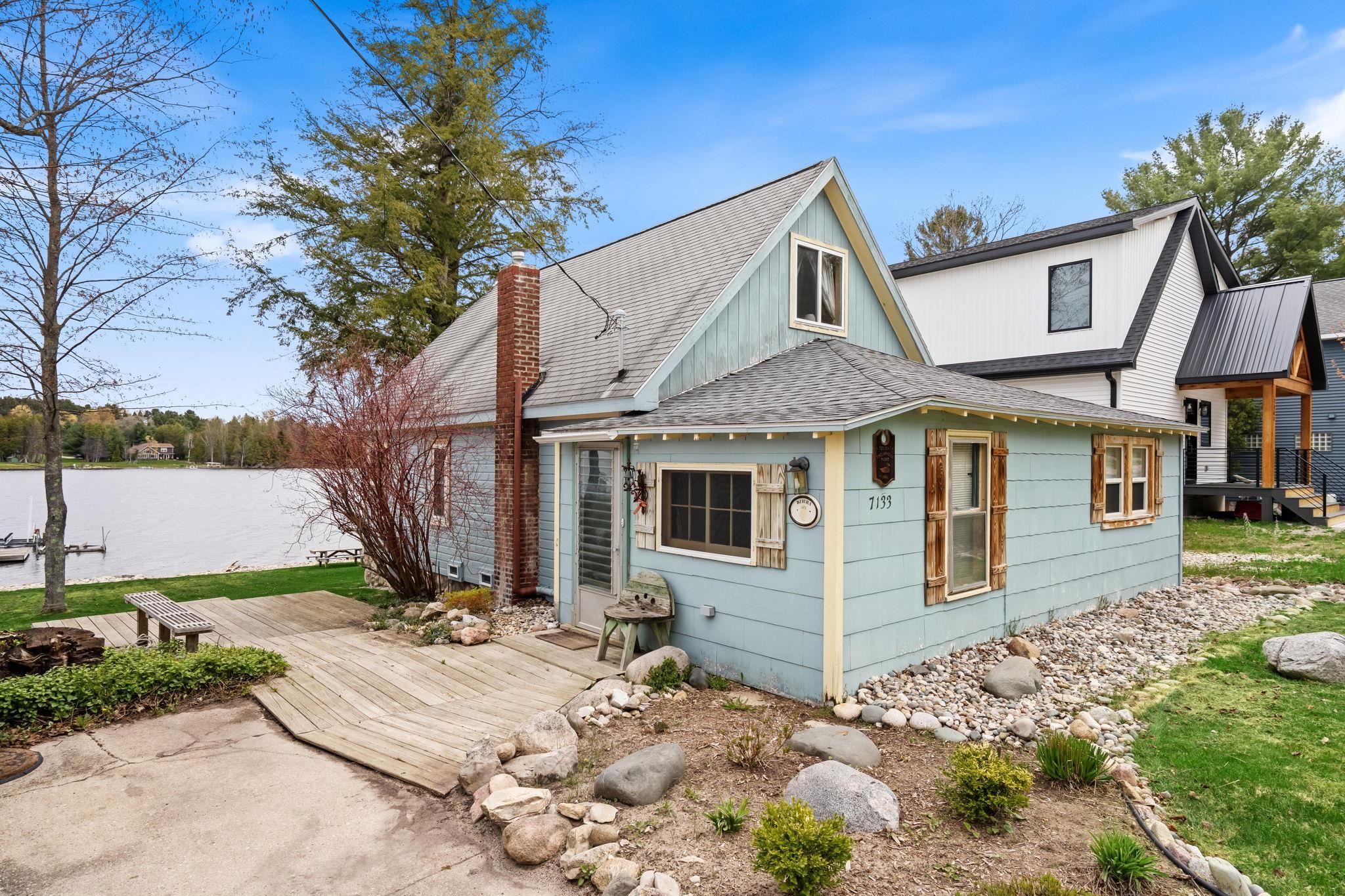 7133 Crystal Spring Road, Bellaire, MI, 49615
