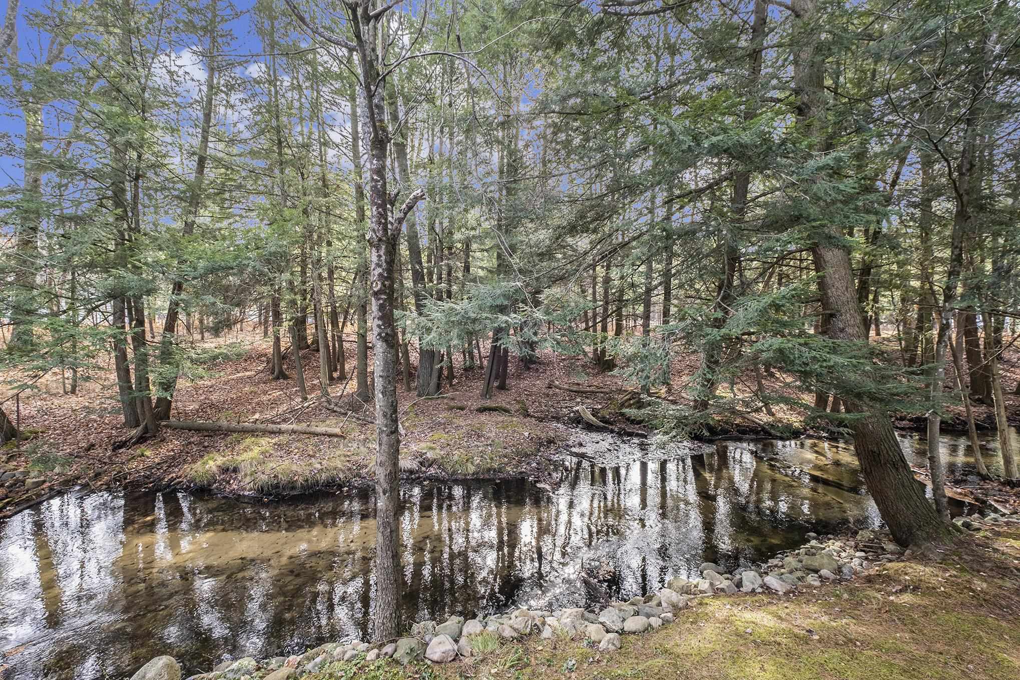 Photo 2 of Single family home for sale at 5489 S Kings Hwy, Chase, MI 49623 | MLS# 78080068083 | Listing updated on 2026-09-17