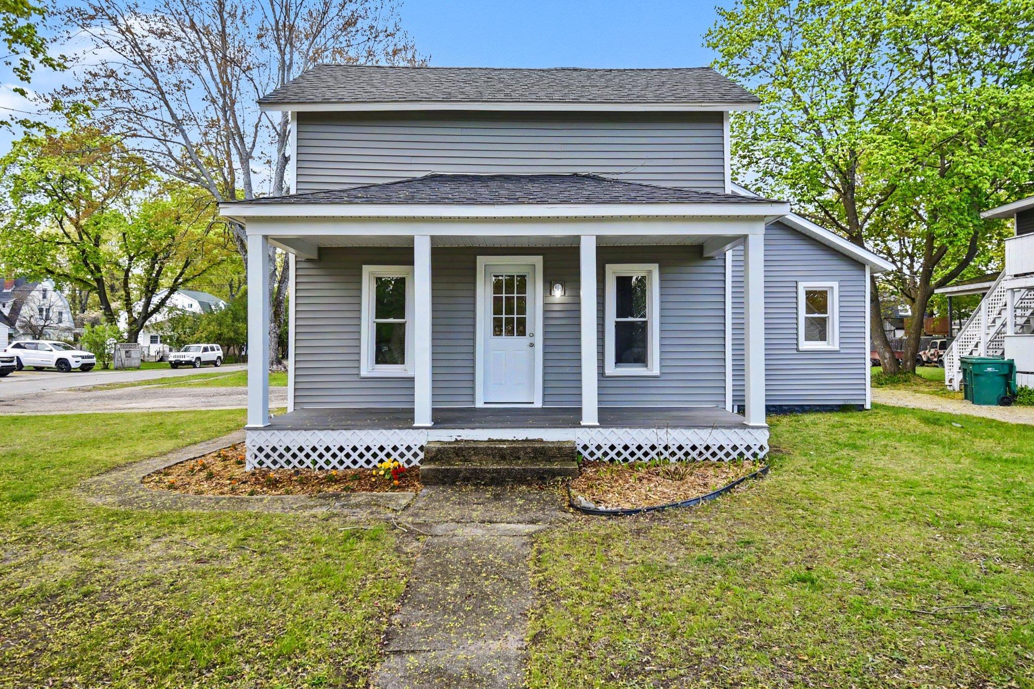 3rd image of 601 N Arcade St, Gladwin, MI 48624 | MLS# 80068153