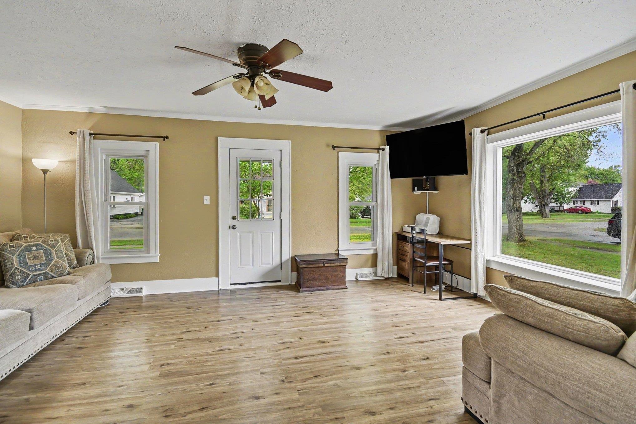 5th image of 601 N Arcade St, Gladwin, MI 48624 | MLS# 80068153
