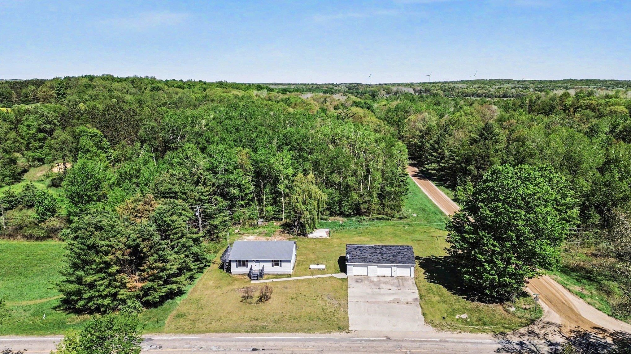 Homes for sale in Weidman, MI | 7032 N Woodruff Rd, Weidman, MI 48893 | MLS# 80068577