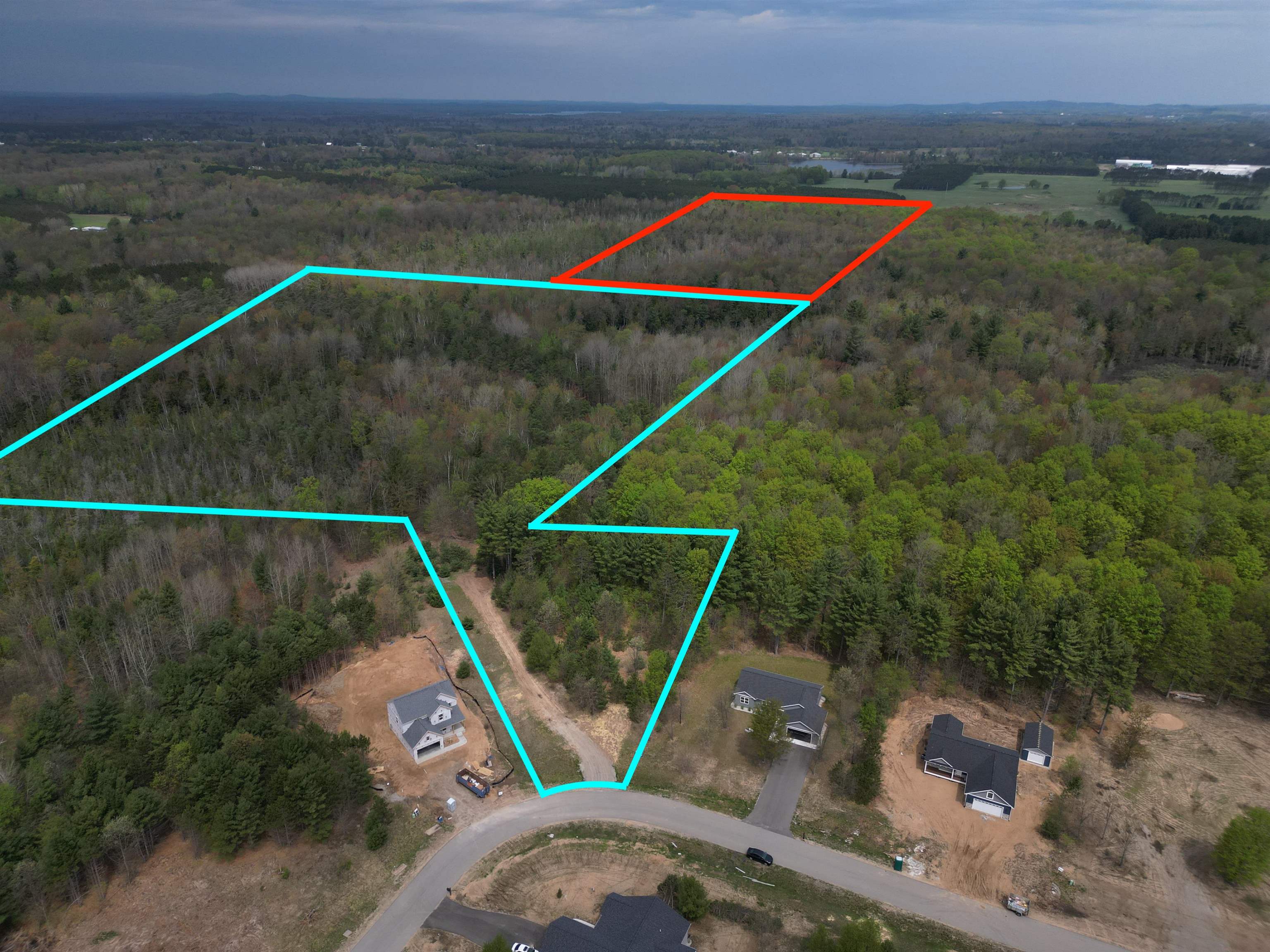 Homes for sale in Grawn, MI | 6473 Jeffrey Pl, Grawn, MI 49637 | MLS# 78080068590