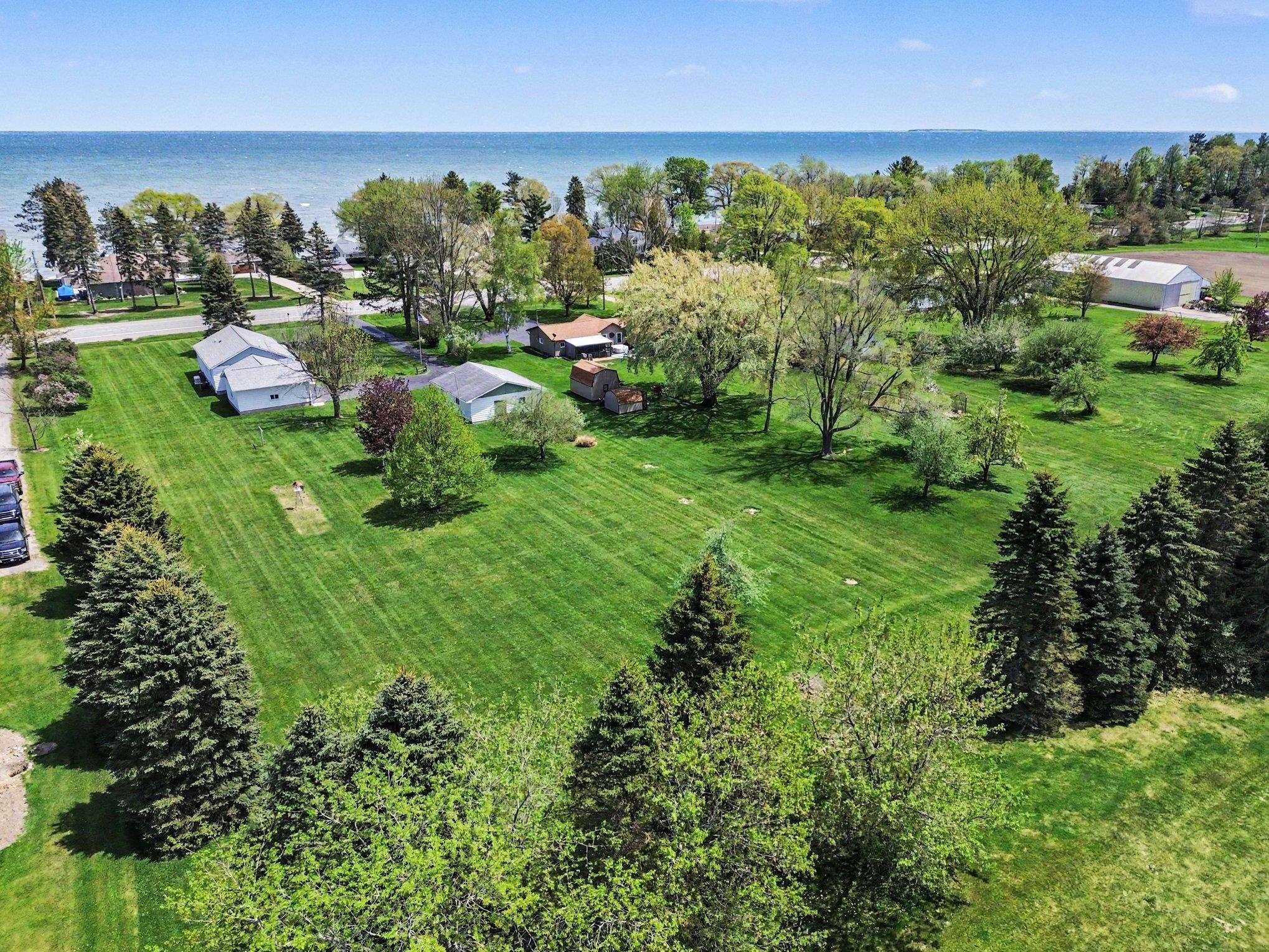 3rd image of 1921 N Huron Rd, Tawas City, MI 48763 | MLS# 80068697