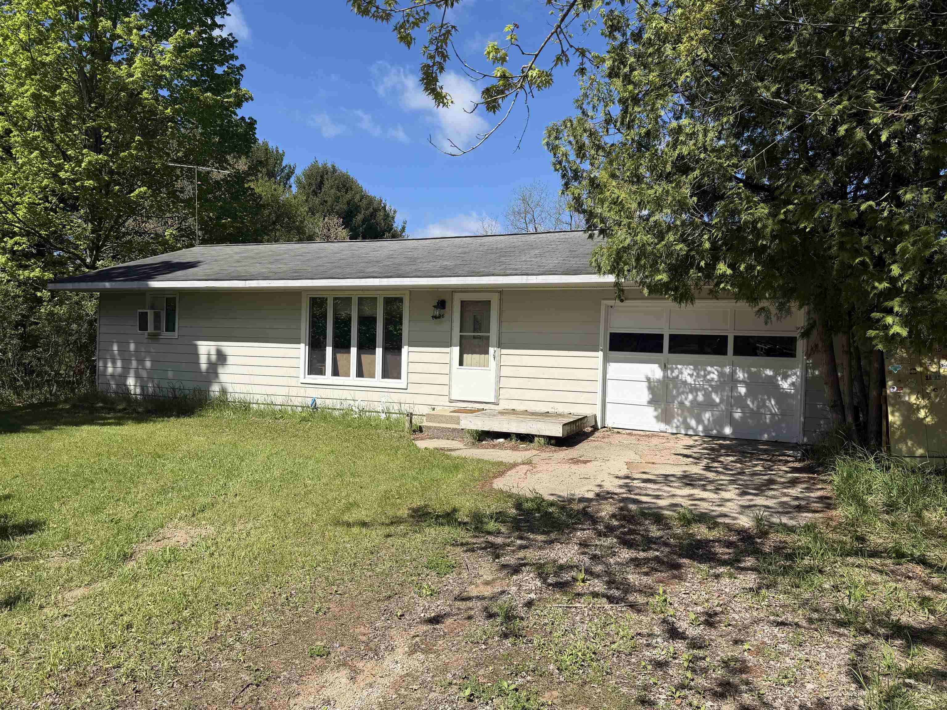 2nd image of 6296 Reynolds Rd, Lake Ann, MI 49650 | MLS# 80068747