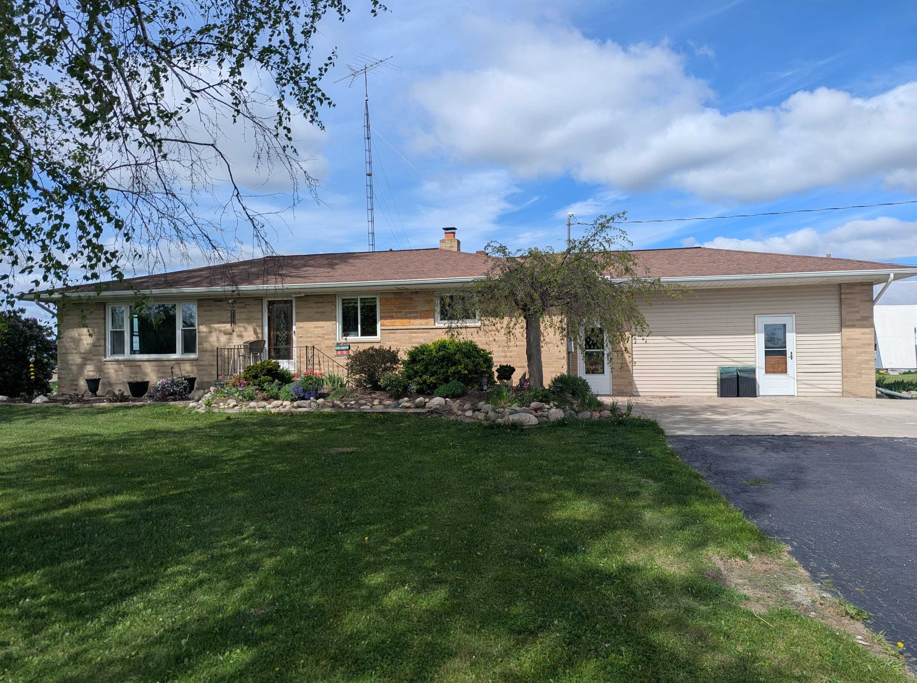 Homes for sale in Twining, MI | 1171 N M 65, Twining, MI 48766 | MLS# 80068774