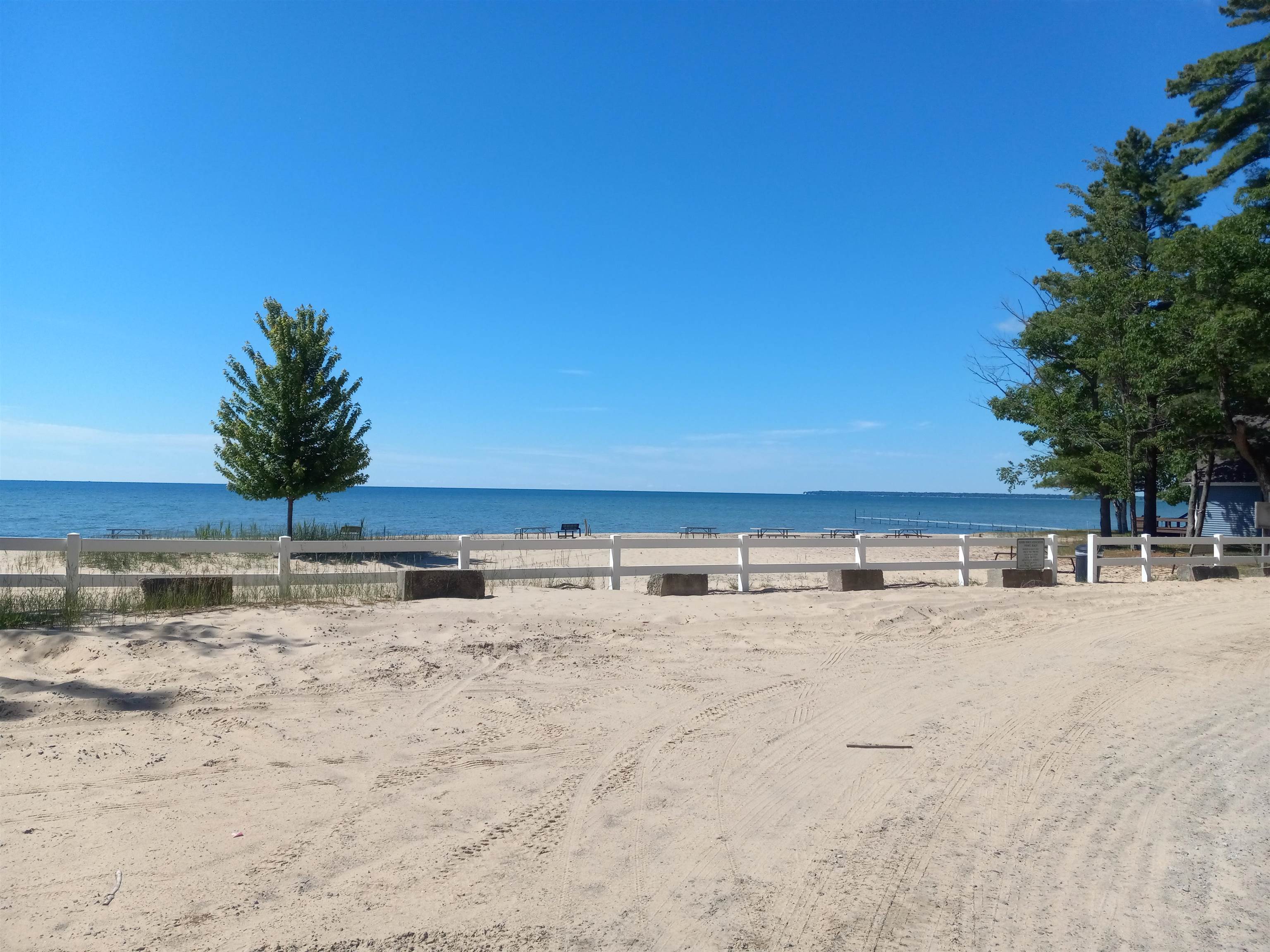 40th image of 4144 E Anne St, Au Gres, MI 48703 | MLS# 77080068783